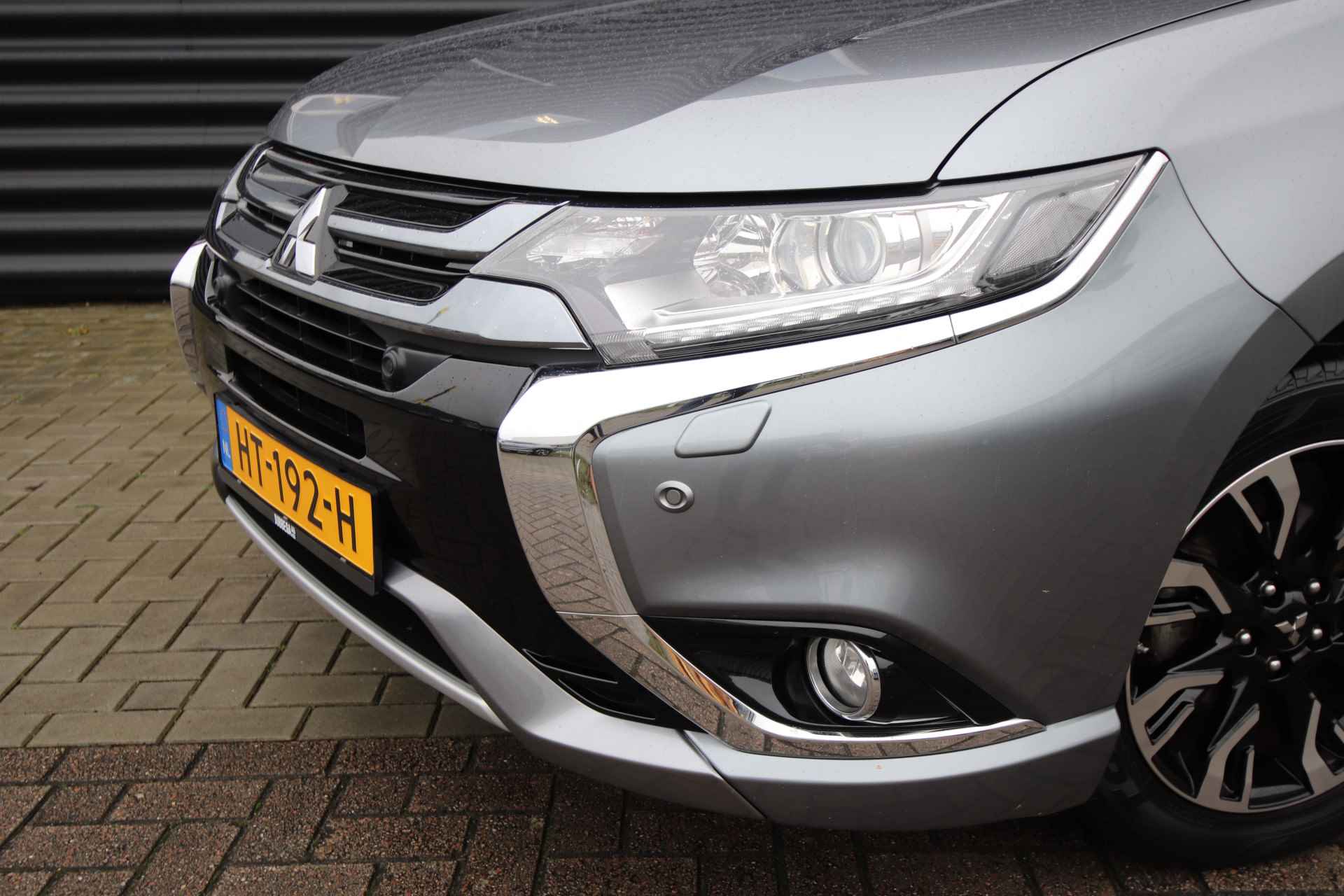 Mitsubishi Outlander 2.0 PHEV Executive Edition Slechts 93.314 km, Afn.Trekhaak, Navigatie - 16/86