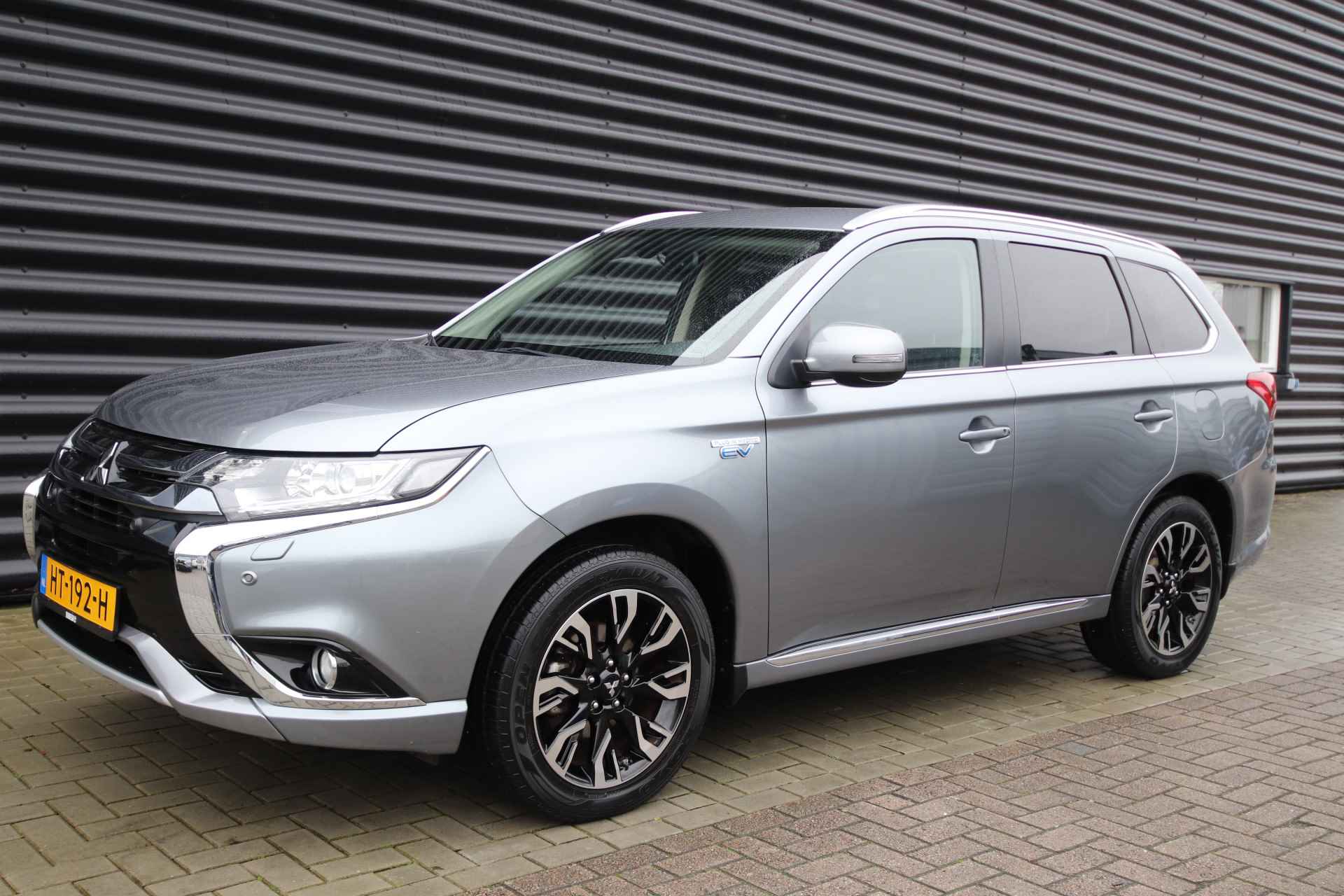 Mitsubishi Outlander 2.0 PHEV Executive Edition Slechts 93.314 km, Afn.Trekhaak, Navigatie - 18/86