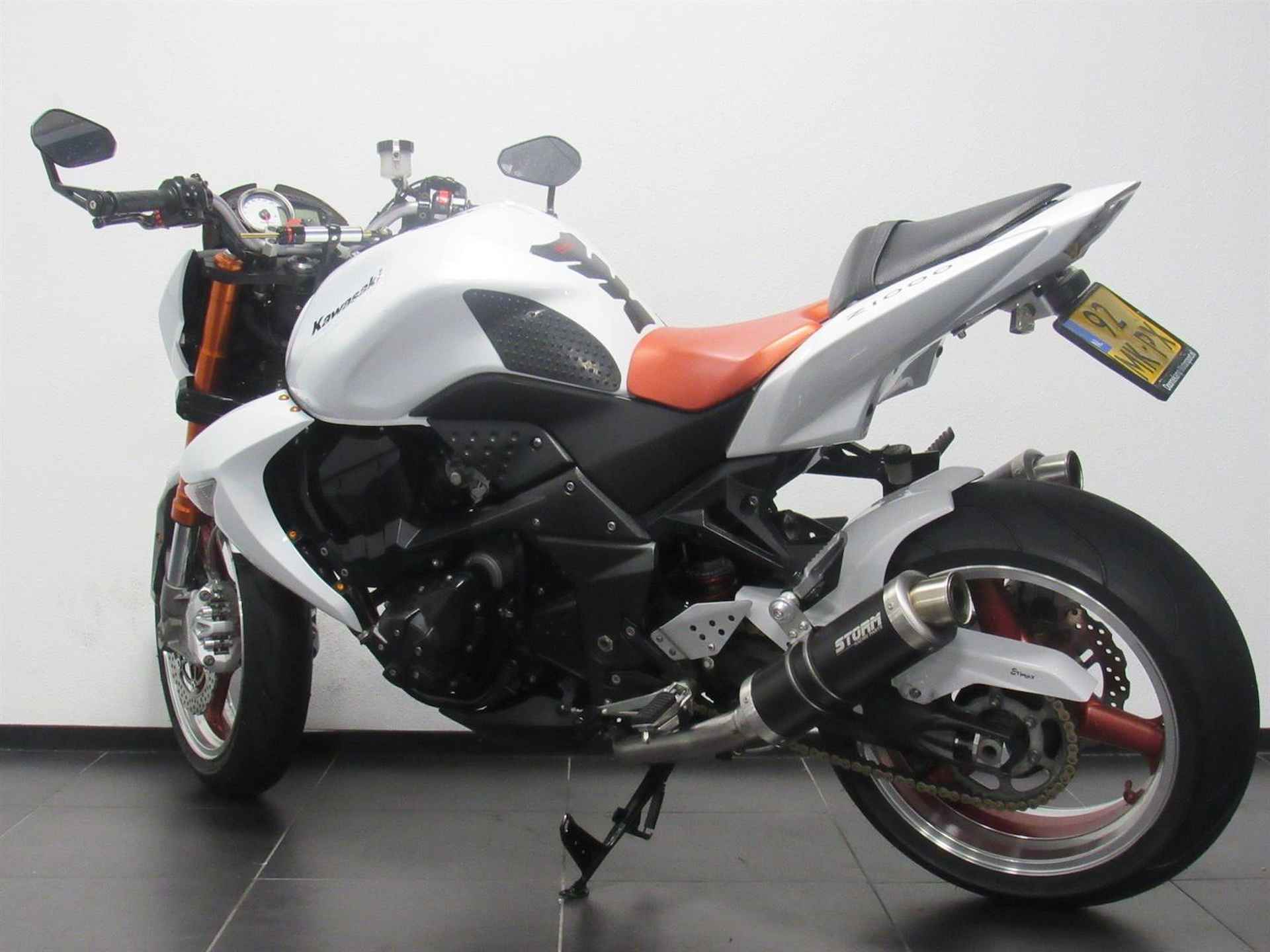 Kawasaki Z 1000 - 2008 - 5/6