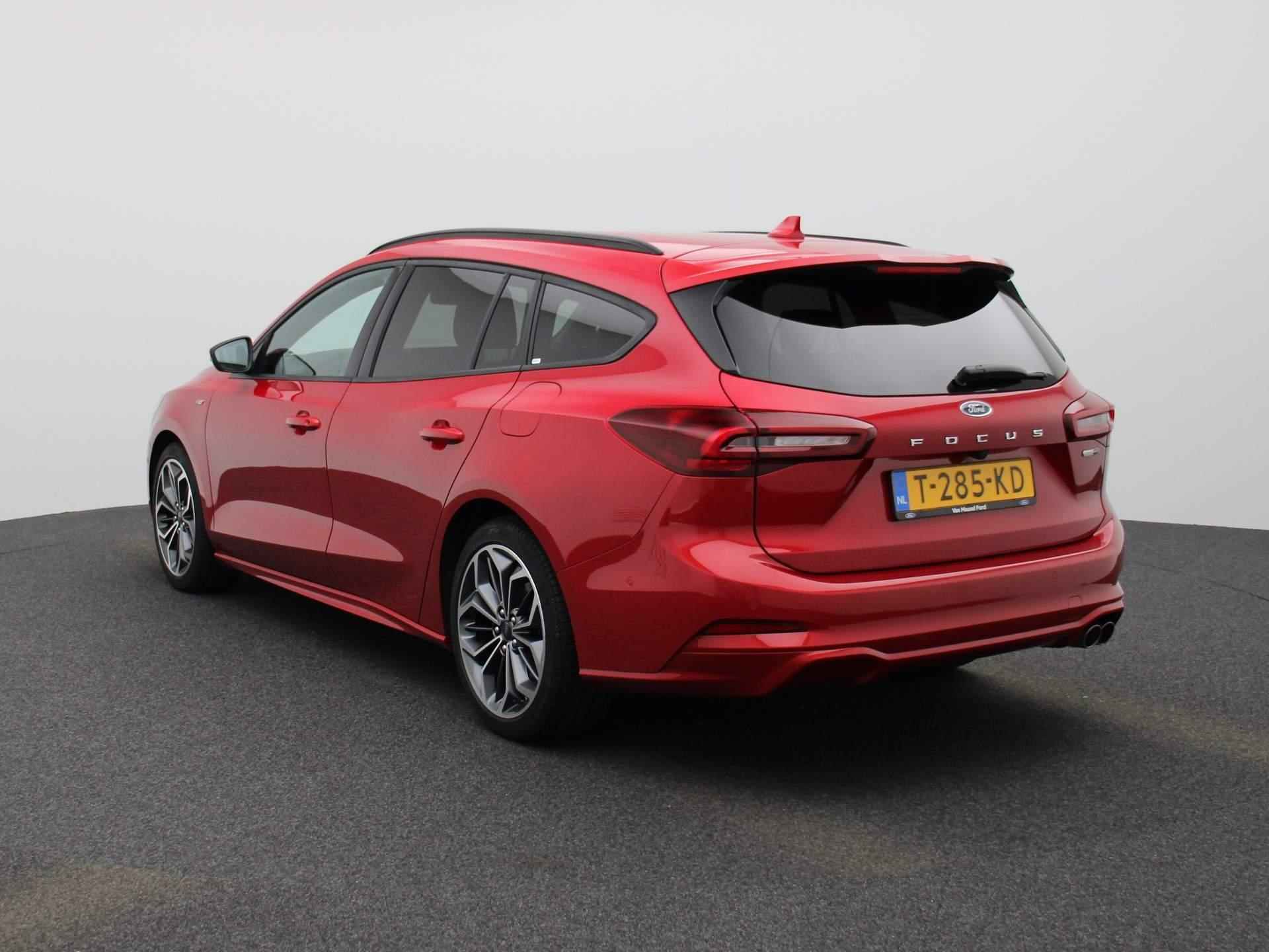 Ford Focus Wagon 1.0 EcoBoost Hybrid ST Line X | Navi | ECC | PDC | LMV | LED | Cam | - 2/39