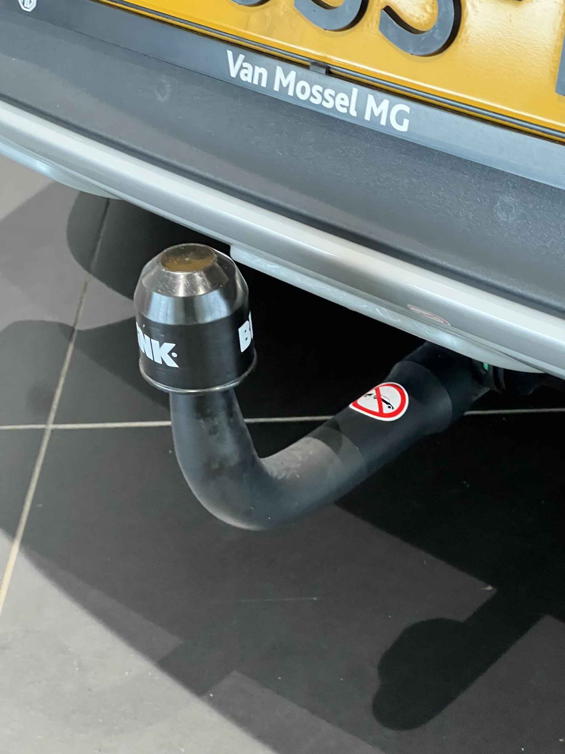 MG ZS EV Luxury 45 kWh / Apple Carplay / Schuif-kantel dak / Camera / Trekhaak / Stoelverwarming - 9/29