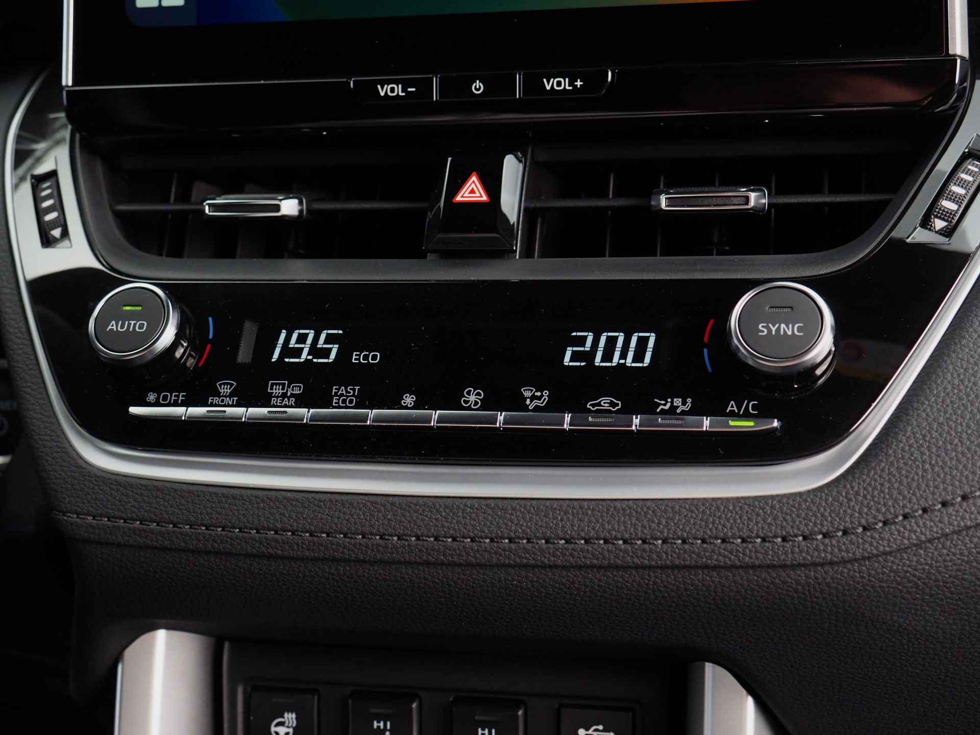 Toyota Corolla Cross 2.0 High Power Hybrid Style | Apple CarPlay | Adaptive Cruise Control | Achteruitrijcamera - 22/36
