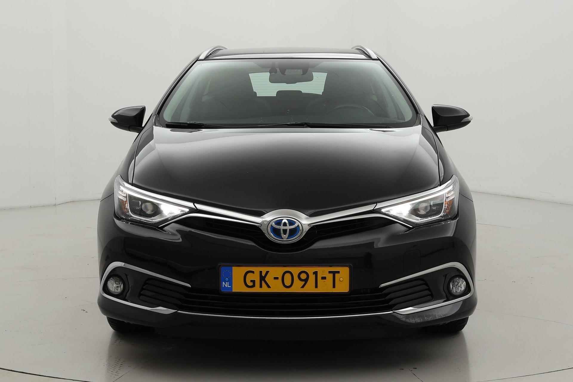 Toyota Auris Touring Sports 1.8 Hybrid Lease pro | Panoramadak | Navigatie - 15/36