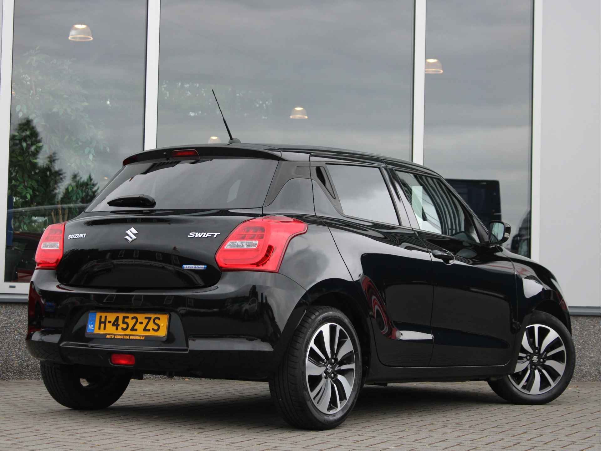 Suzuki Swift 1.2 Style Smart Hybrid Lederen Bekleding, Adaptieve Cruise en Climate Control, Carplay/Android Auto, Navigatie, Keyless Go - 15/39