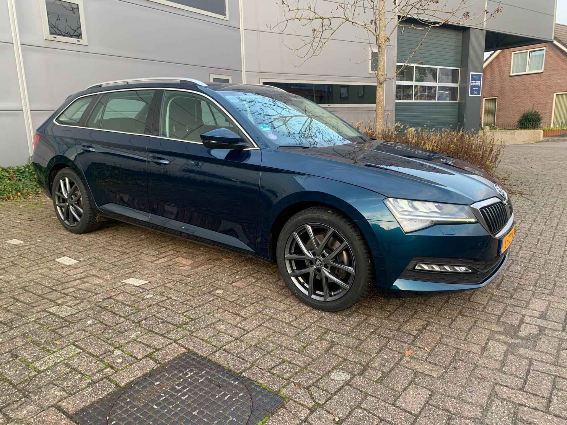 Skoda Superb Combi 1.5 TSI ACT Business Edition - 9/29