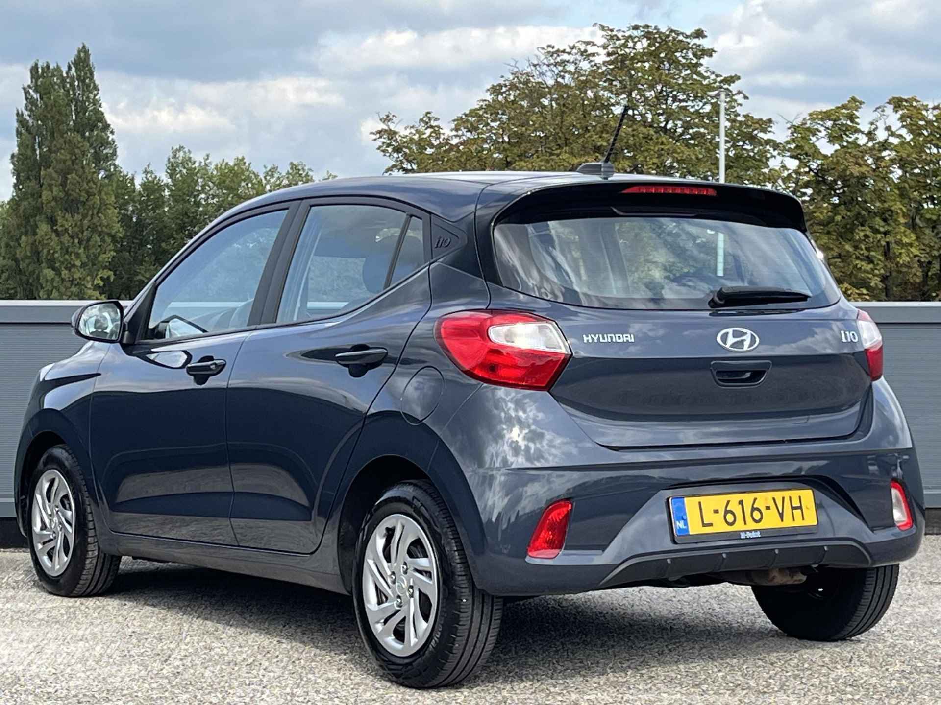 Hyundai i10 1.0 Comfort | Android Auto&Apple Carplay | Cruisecontrol | Multimedia scherm | - 12/39