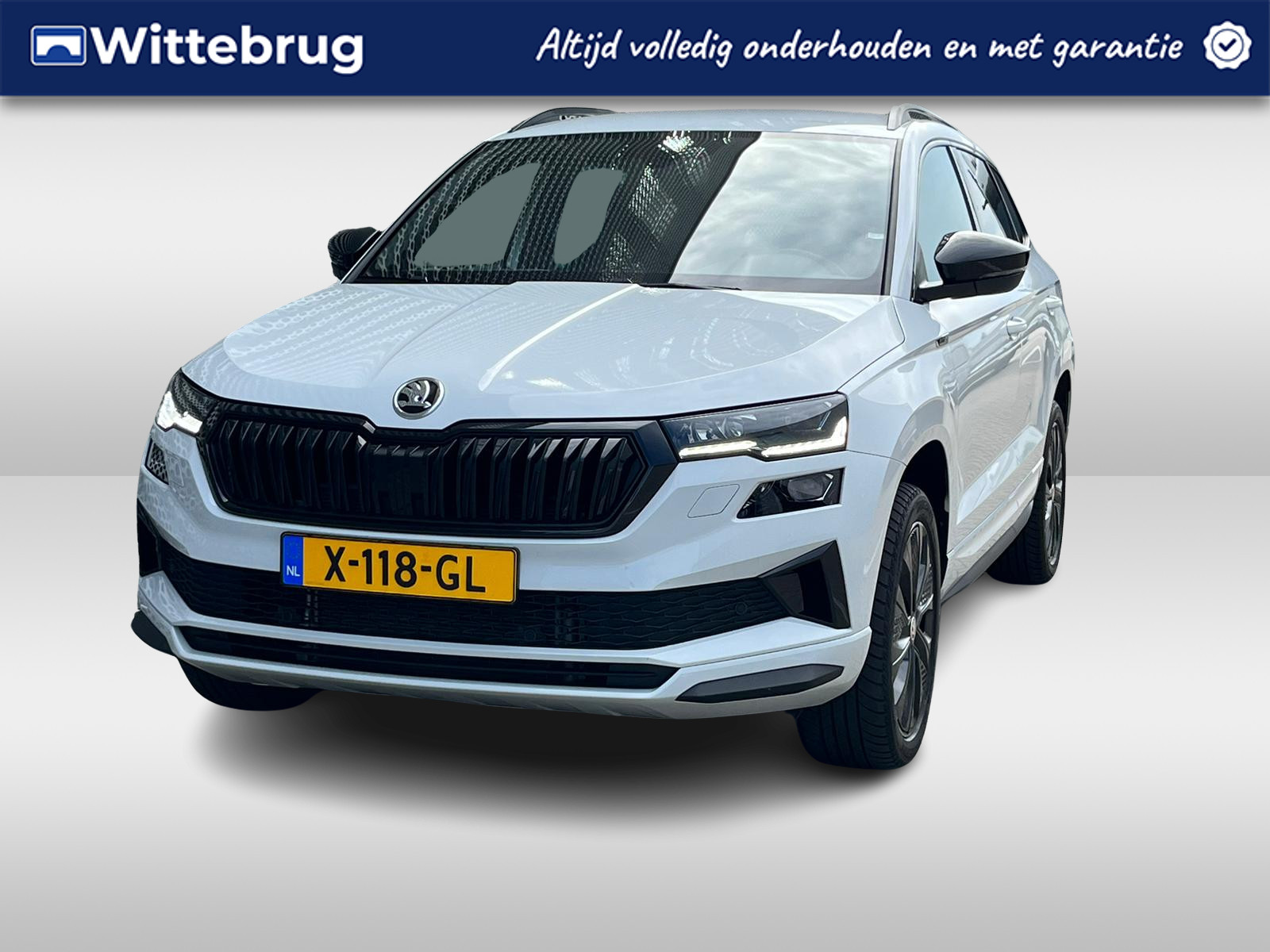 Škoda Karoq 1.5 TSI ACT Sportline Business /18" LMV / Digitale Cockpit / Stuur + Stoelverwarming / LED Matrix **