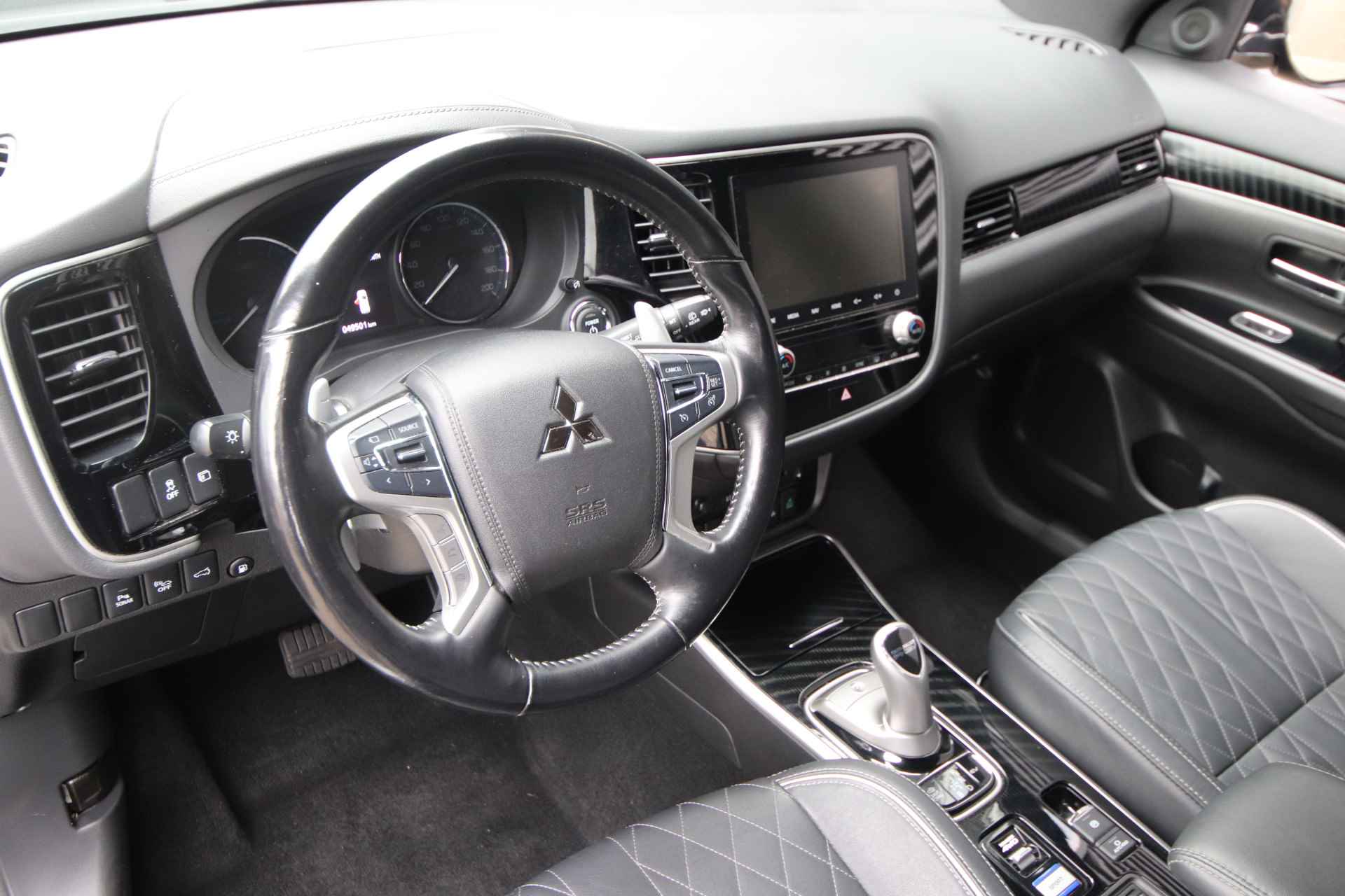 Mitsubishi Outlander 2.4 PHEV Instyle Leder, Trekhaak, E.achterklep - 22/76