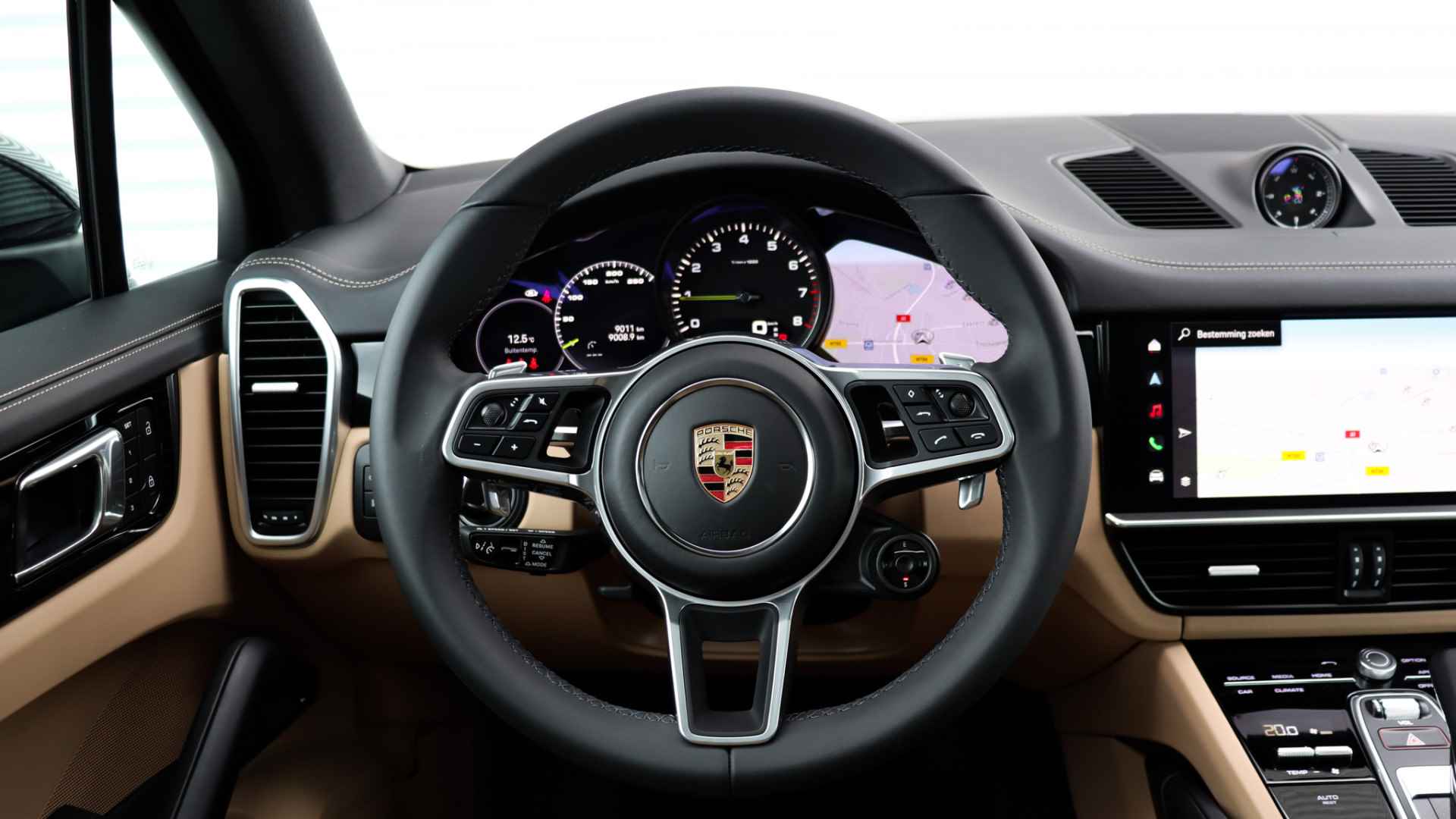 Porsche Cayenne 3.0 E-Hybrid Platinum Edition | Panoramadak | Surround View | Sportuitlaat | Trekhaak | BOSE Sound - 5/38