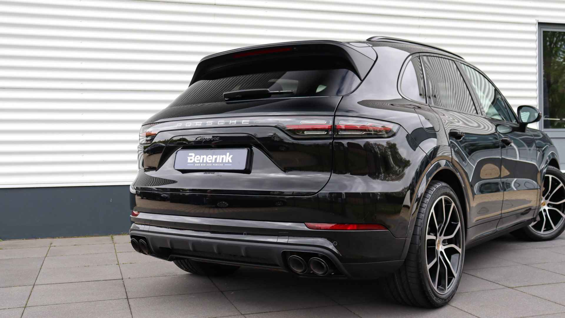 Porsche Cayenne 3.0 E-Hybrid Platinum Edition | Panoramadak | Surround View | Sportuitlaat | Trekhaak | BOSE Sound - 18/38