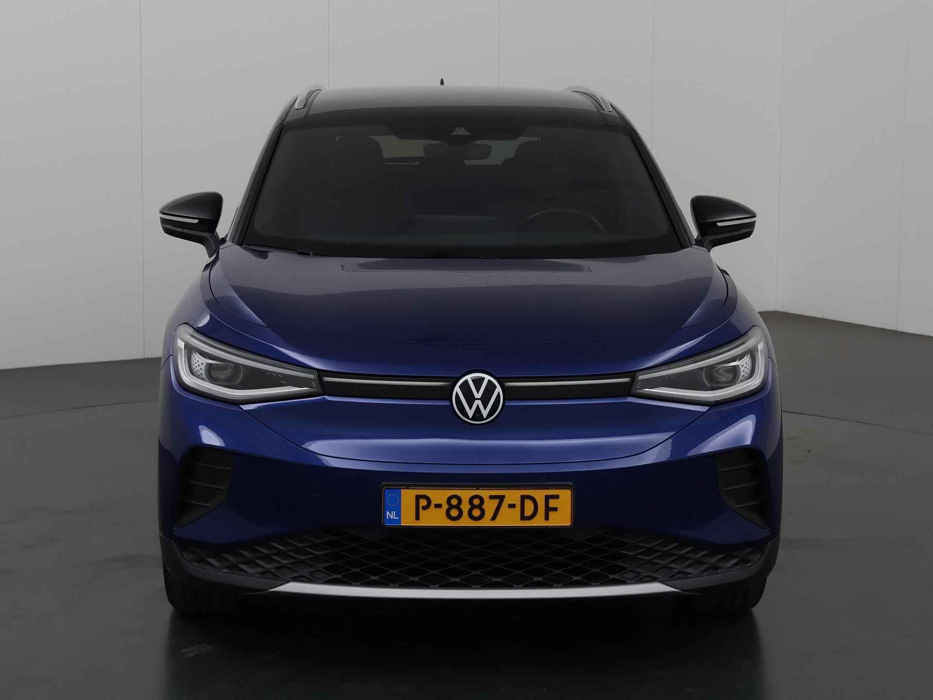 Volkswagen ID.4 First Max 77 kWh | Trekhaak | Warmtepomp | Panoramadak | Comfort stoelen + ErgoActive | Rijassistent-Pakket | Navigatie | Matrix-LED | Apple CarPlay | Camera | HUD | - 4/38