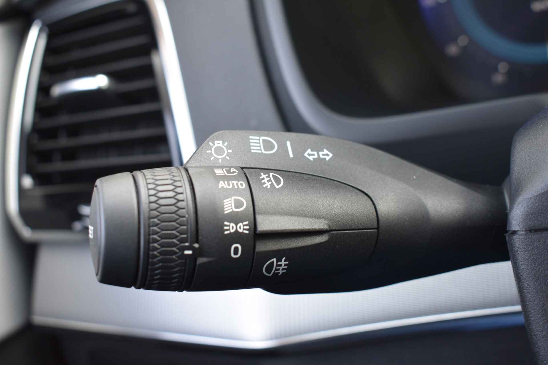 Volvo XC90 T8 Recharge 455PK AWD Plus Bright | El. Trekhaak | 360 Camera | Harman/Kardon | Stoel- & Stuurverwarming - 22/55