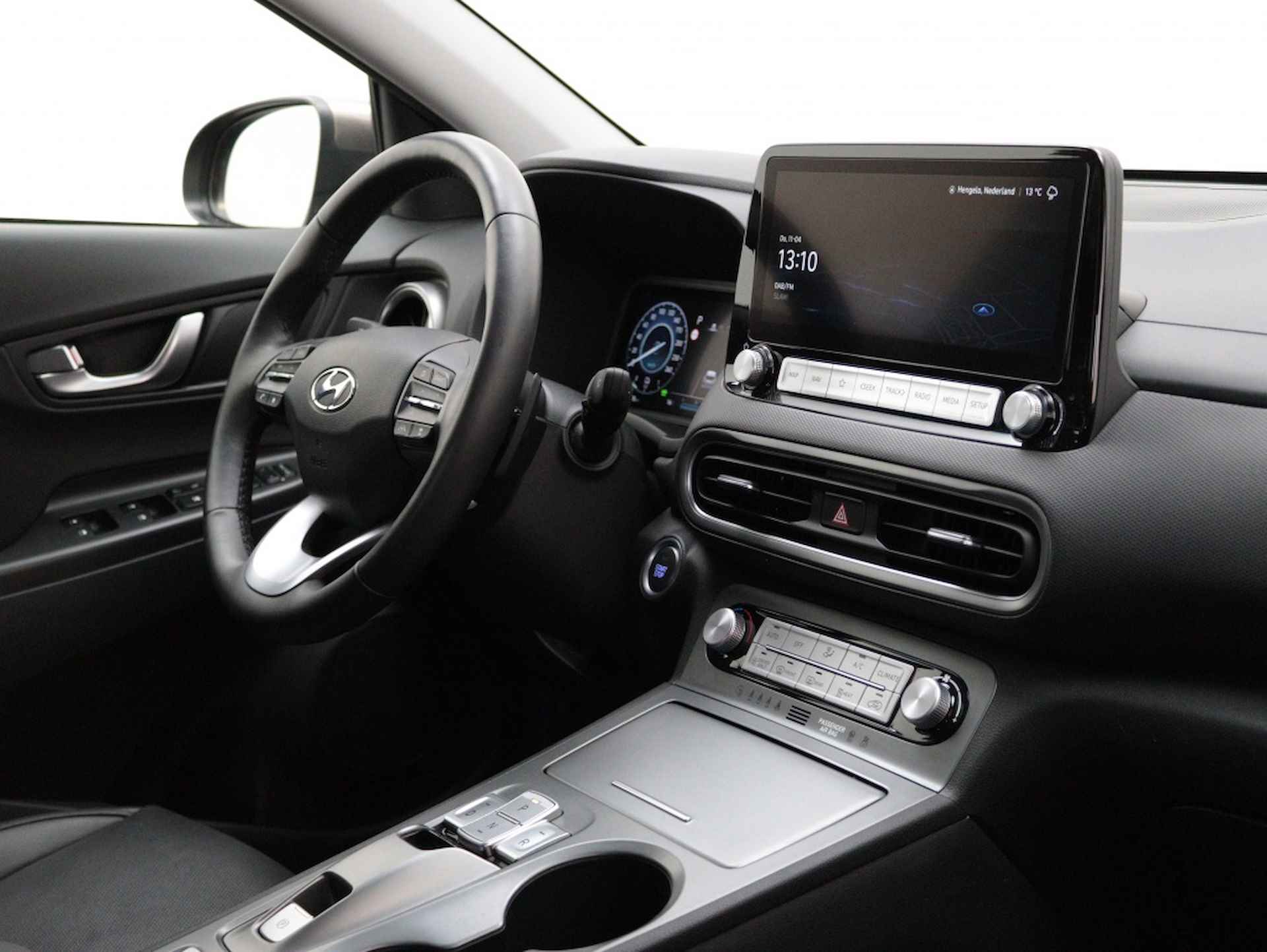 Hyundai Kona EV Premium 64 kWh | 3 Fase | Leder | Navigatie | Camera | - 34/52