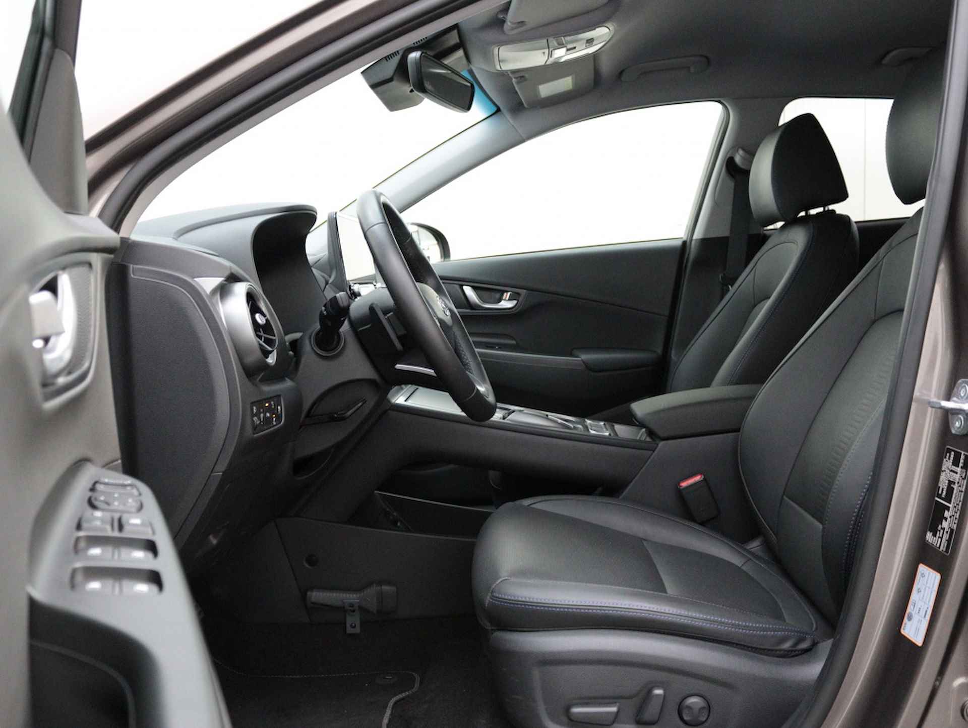 Hyundai Kona EV Premium 64 kWh | 3 Fase | Leder | Navigatie | Camera | - 16/52