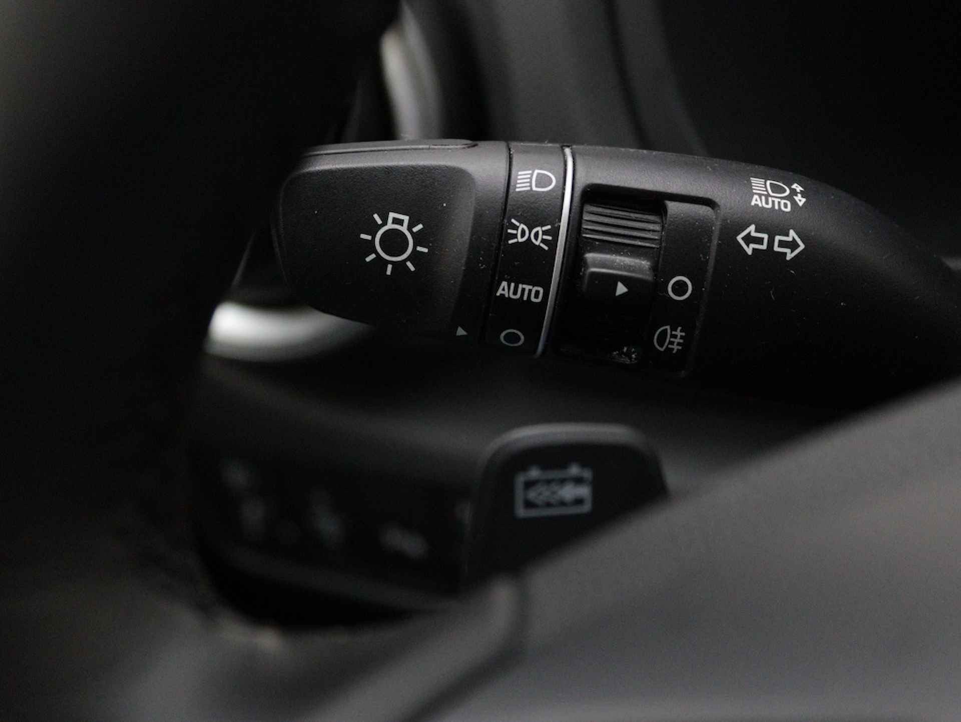 Hyundai Kona EV Premium 64 kWh | 3 Fase | Leder | Navigatie | Camera | - 29/52