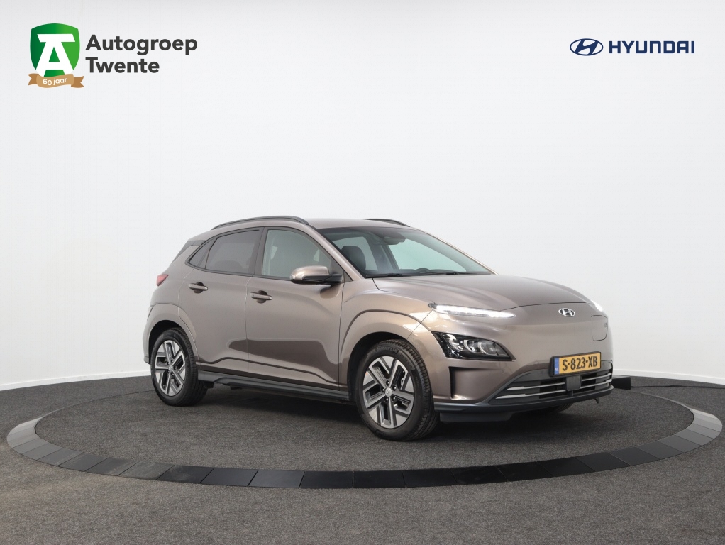 Hyundai Kona EV Premium 64 kWh | 3 Fase | Private lease 549 p/m