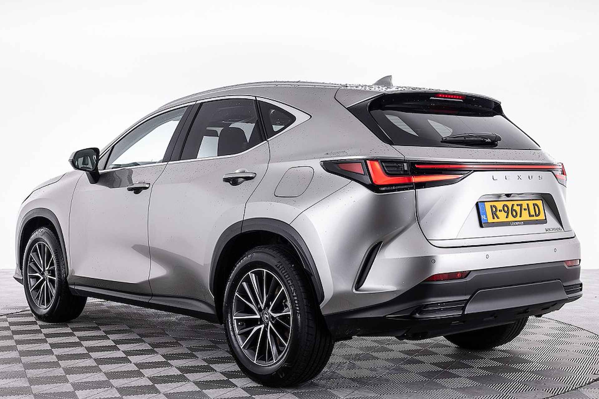 Lexus NX 350 h AWD Launch Edition Hybrid Automaat ✅ 1e Eigenaar . - 2/32