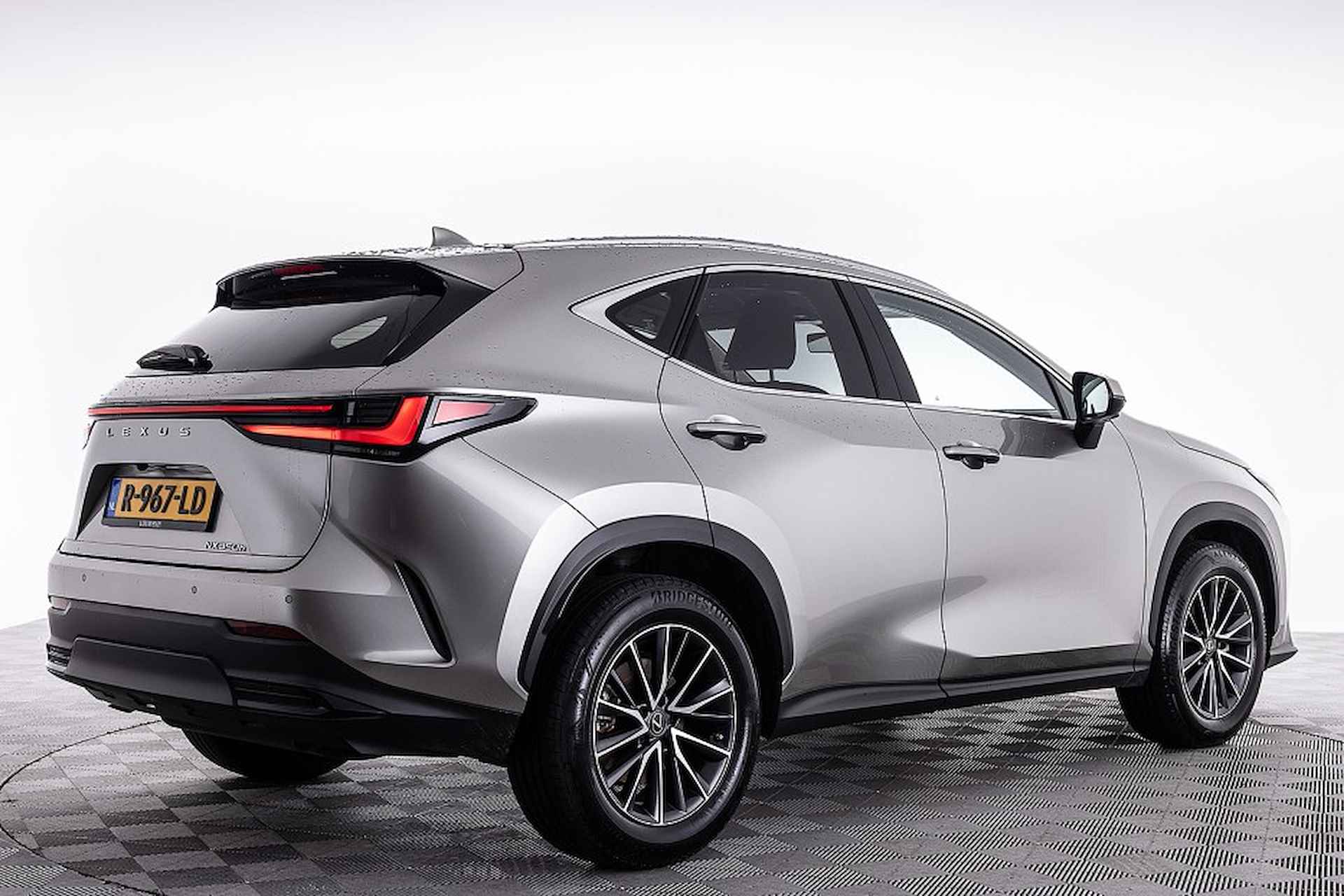 Lexus NX 350 h AWD Launch Edition Hybrid Automaat ✅ 1e Eigenaar . - 27/32