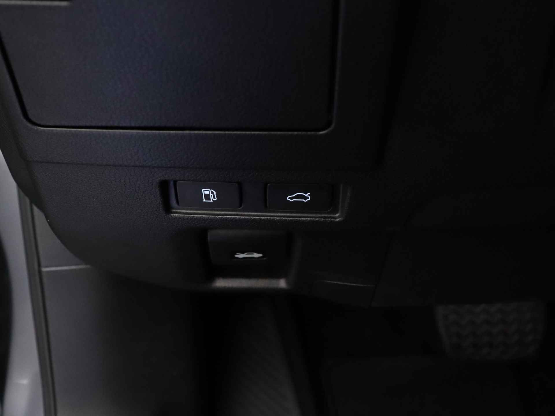 Lexus ES 300h Preference Line | Schuifdak | Leder | Stuurverwarming | Parkeersensoren | Apple CarPlay | - 29/43