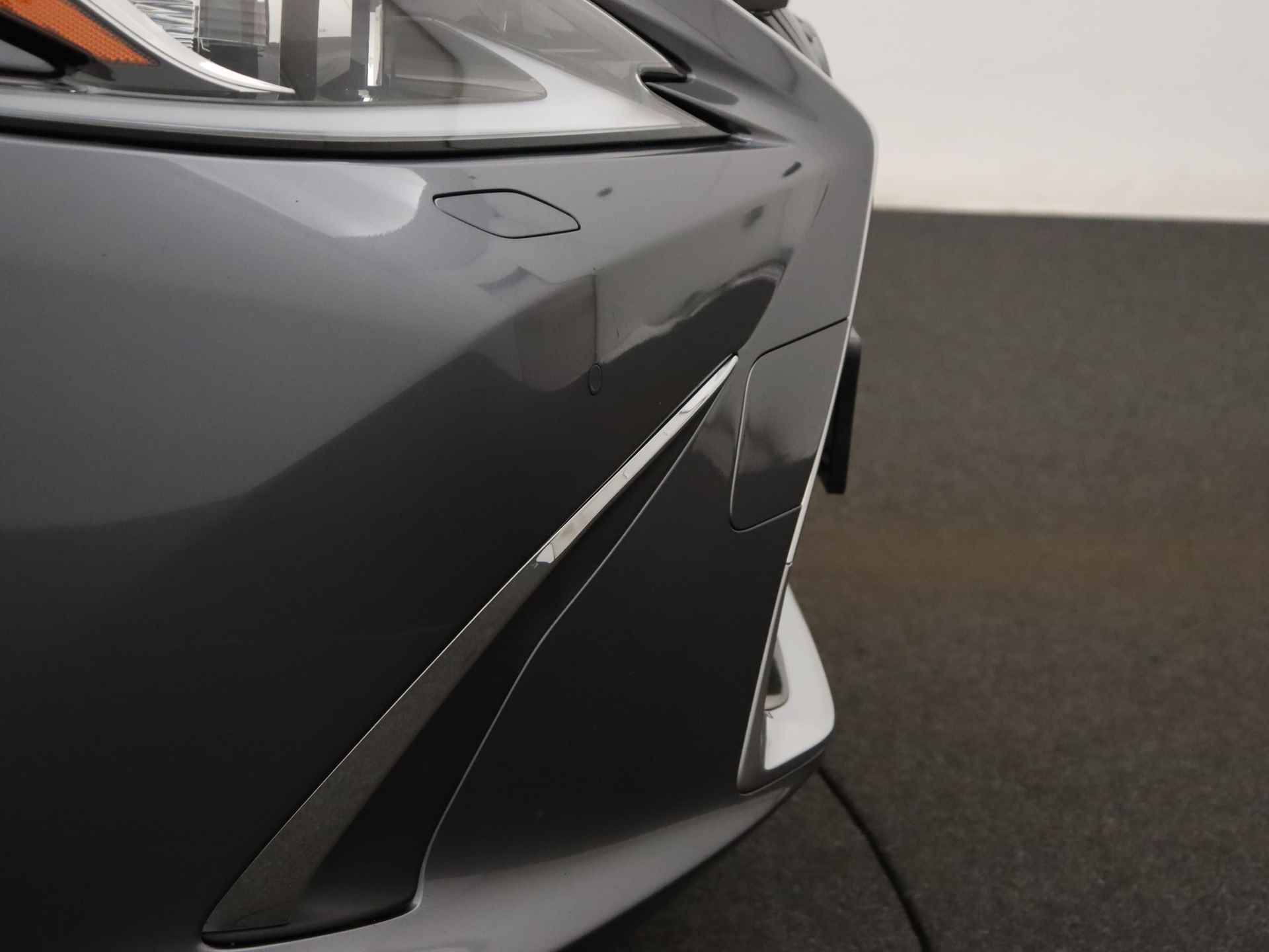 Lexus ES 300h Preference Line | Schuifdak | Leder | Stuurverwarming | Parkeersensoren | Apple CarPlay | - 41/43