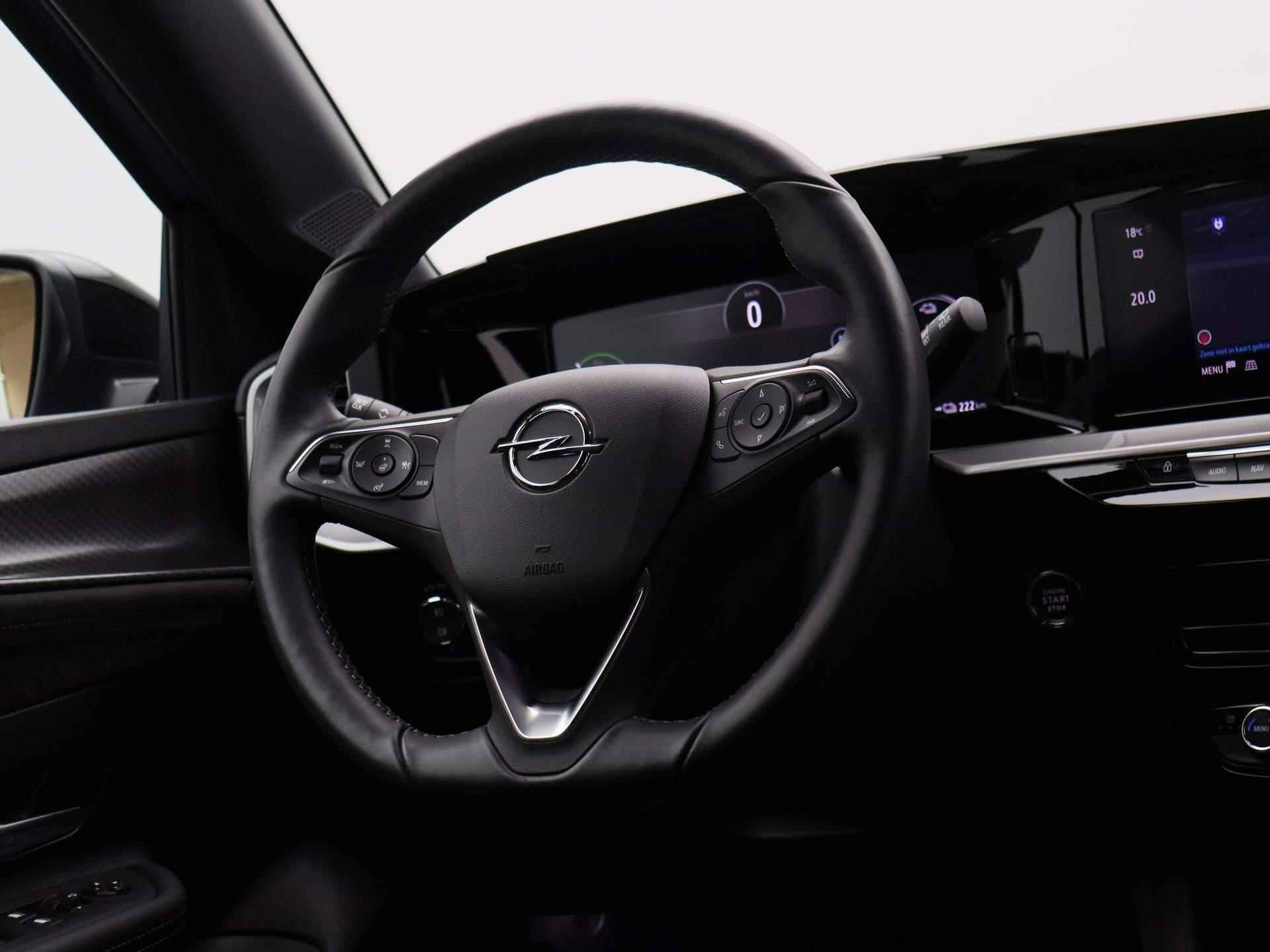 Opel Mokka-e Ultimate 50-kWh. | Half Leder | Camera | LED Koplampen | Lichtmetalen Velgen | Parkeersensoren | Navigatie | - 32/36