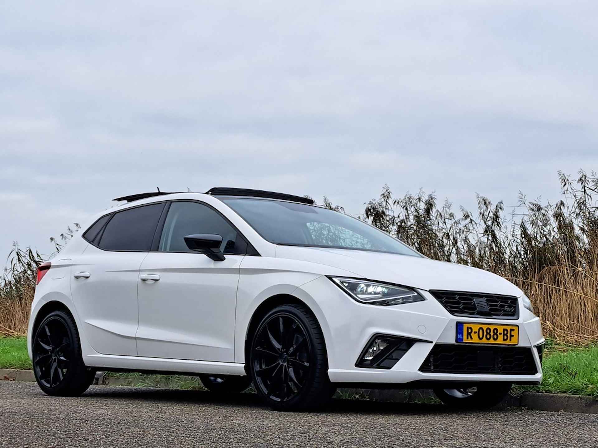 Seat Ibiza 1.5 TSI FR EVOBnsInt | PANO | MAK VELGEN | ACC | CARPLAY | NAVI - 11/51