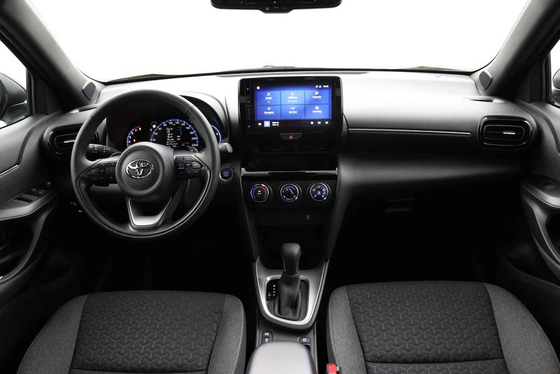 Toyota Yaris Cross 1.5 VVT-I Dynamic Automaat | Zomer Editie | Dakdragerset | Dakdrager | Kunststof Laadvloer Beschermer | 10 Jaar Garantie | - 13/46