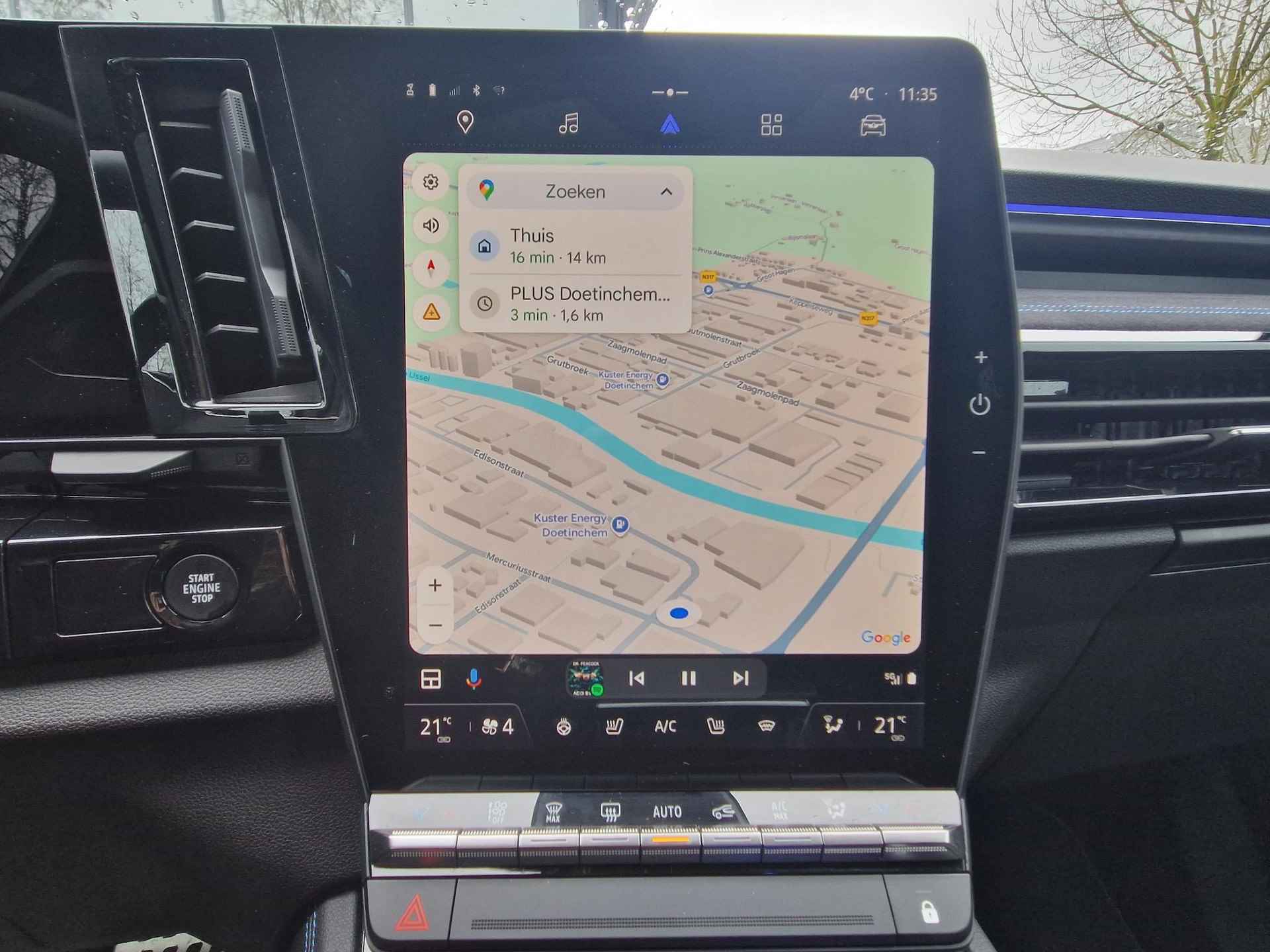 Renault Espace E-Tech Hybrid 200 esprit Alpine 7p. / 7 persoons / Elektrische achterklep / Rondomzicht camera / Navigatie / Apple Carplay Android Auto / HUD / Panoramadak / - 7/57