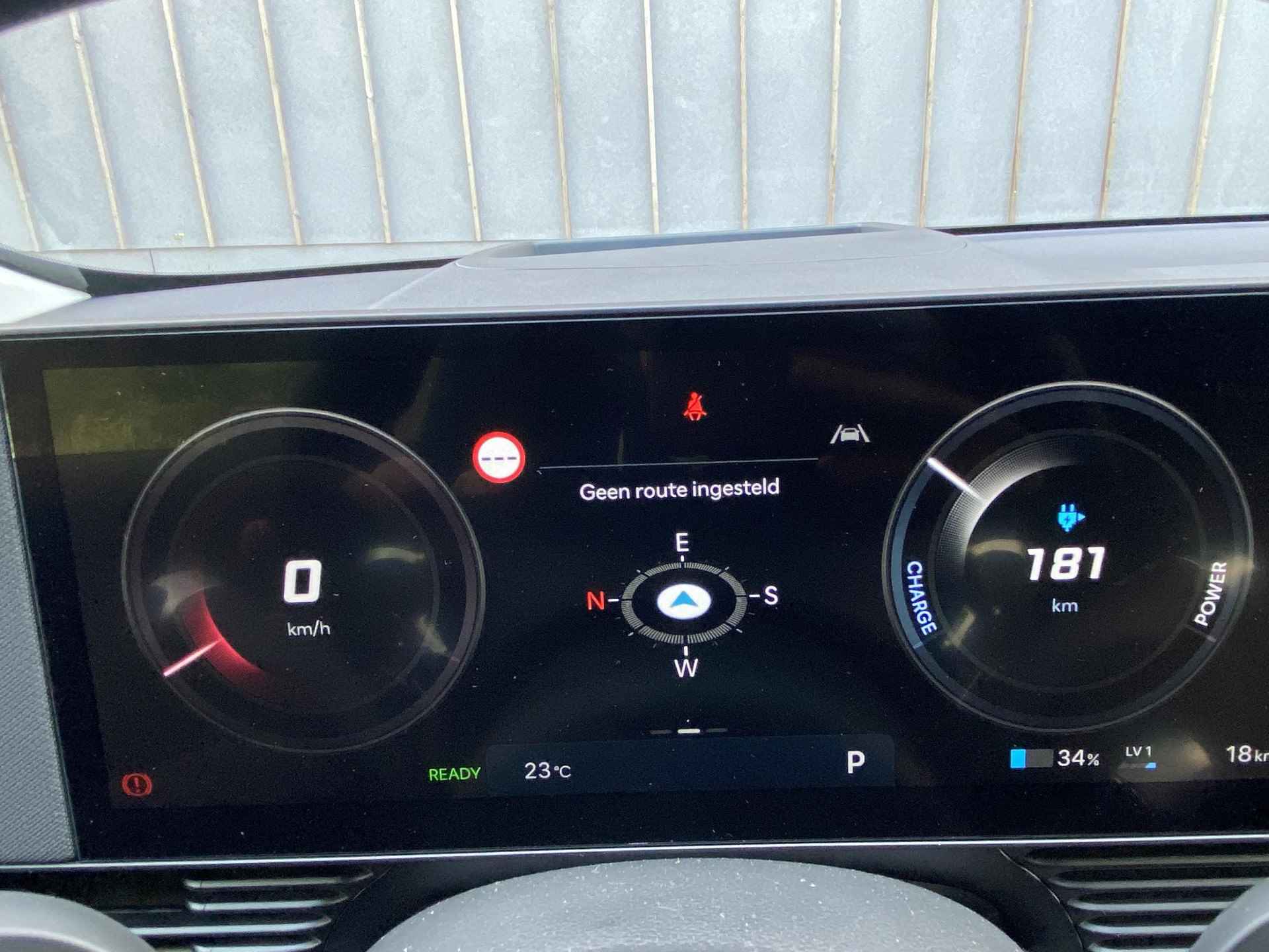 Hyundai IONIQ 5 Connect+ 84 kWh | NIEUW MODEL | 84 KWH ACCUPAKKET  | STOEL/-STUUR VERWARMING | WARMTEPOMP | - 34/57