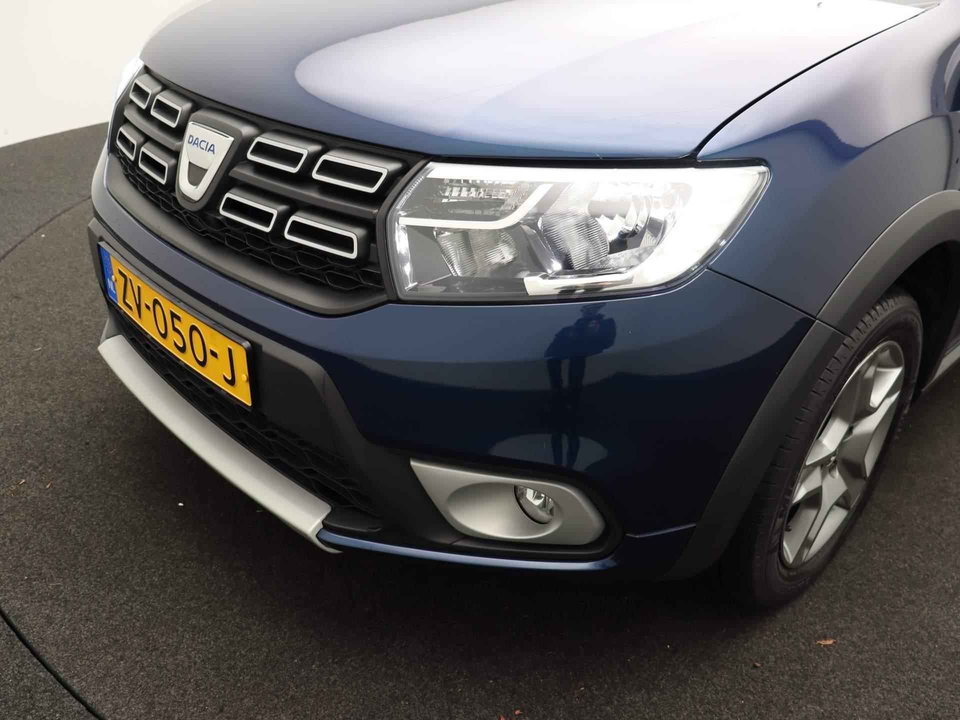 Dacia Logan MCV TCe 90 Stepway | Navigatie | Achteruitrijcamera | Airco | Parkeersensoren achter - 13/25