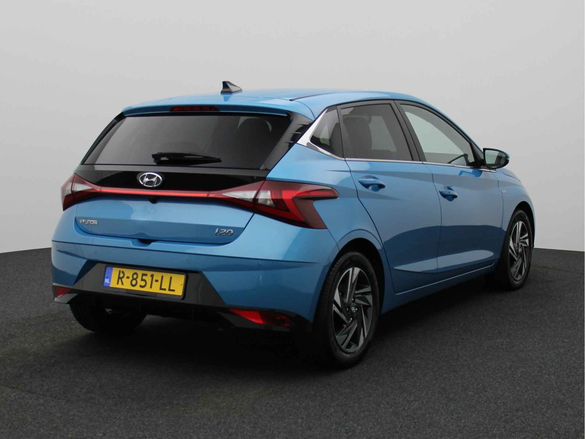 Hyundai i20 1.0 T-GDI Premium Automaat | Parkeercamera | Stoelverwarming | BOSE Audio | Navigatie | Rijklaarprijs! - 5/33