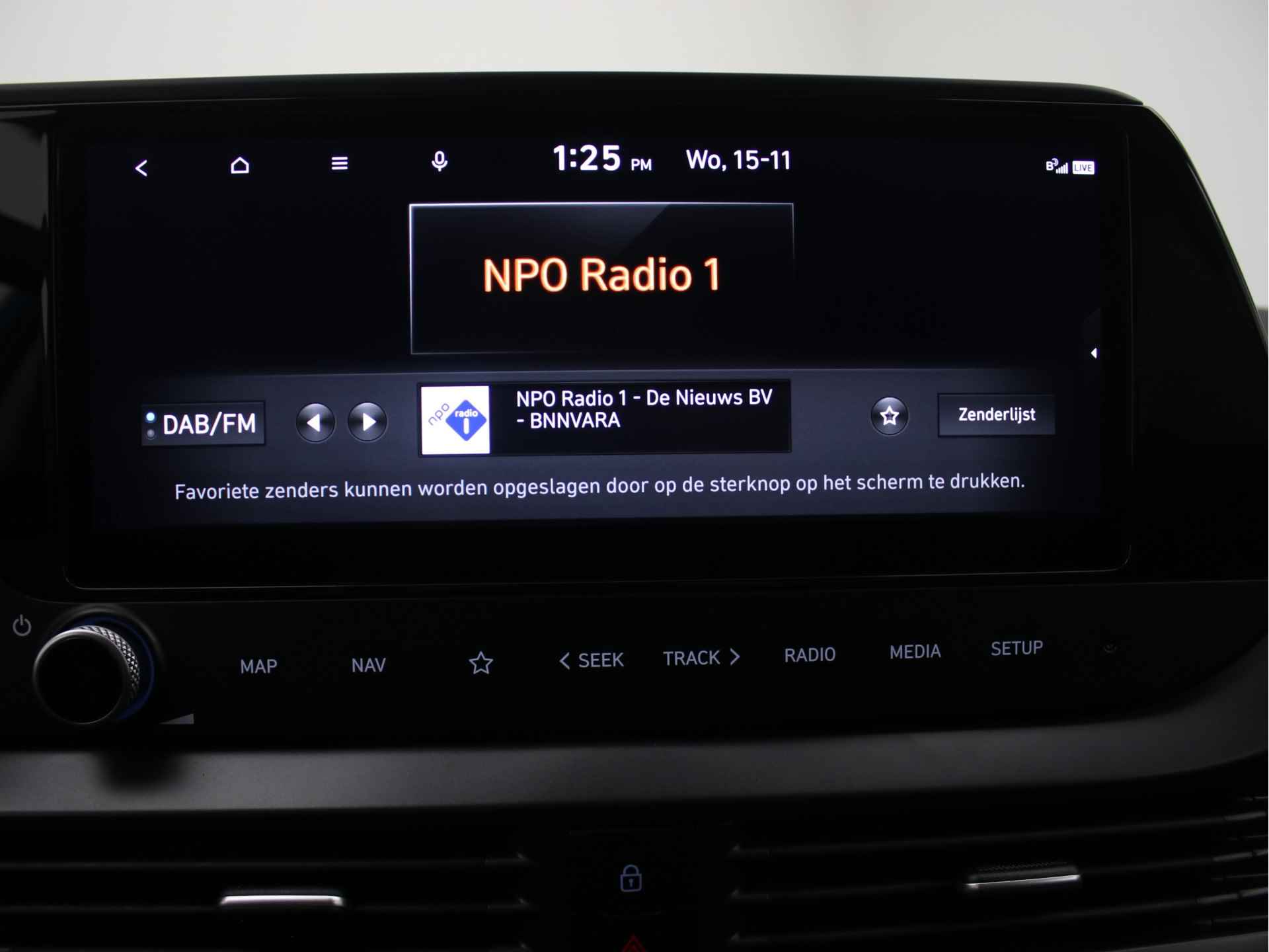 Hyundai i20 1.0 T-GDI Premium Automaat | Parkeercamera | Stoelverwarming | BOSE Audio | Navigatie | Rijklaarprijs! - 13/33