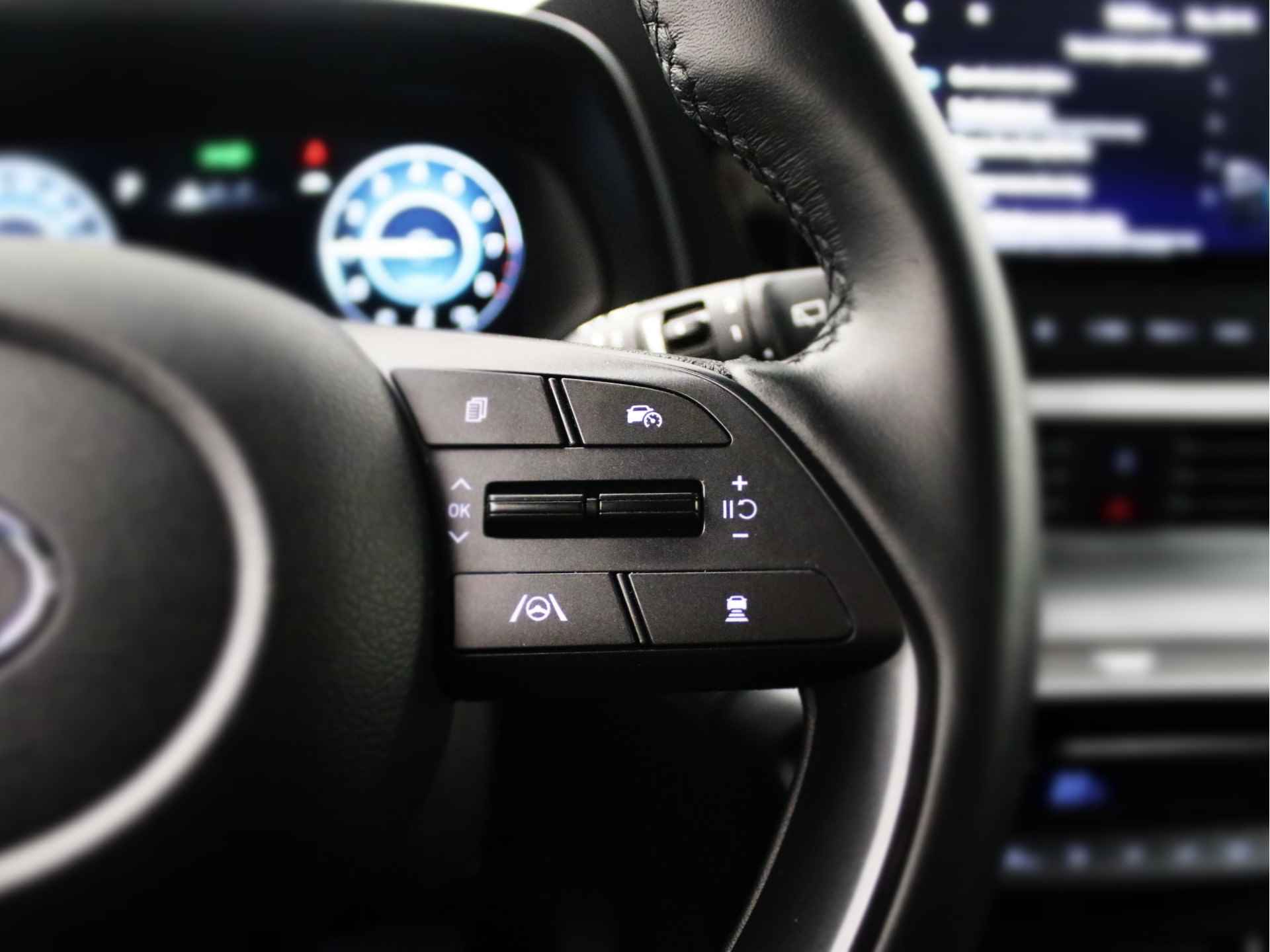 Hyundai i20 1.0 T-GDI Premium Automaat | Parkeercamera | Stoelverwarming | BOSE Audio | Navigatie | Rijklaarprijs! - 21/33