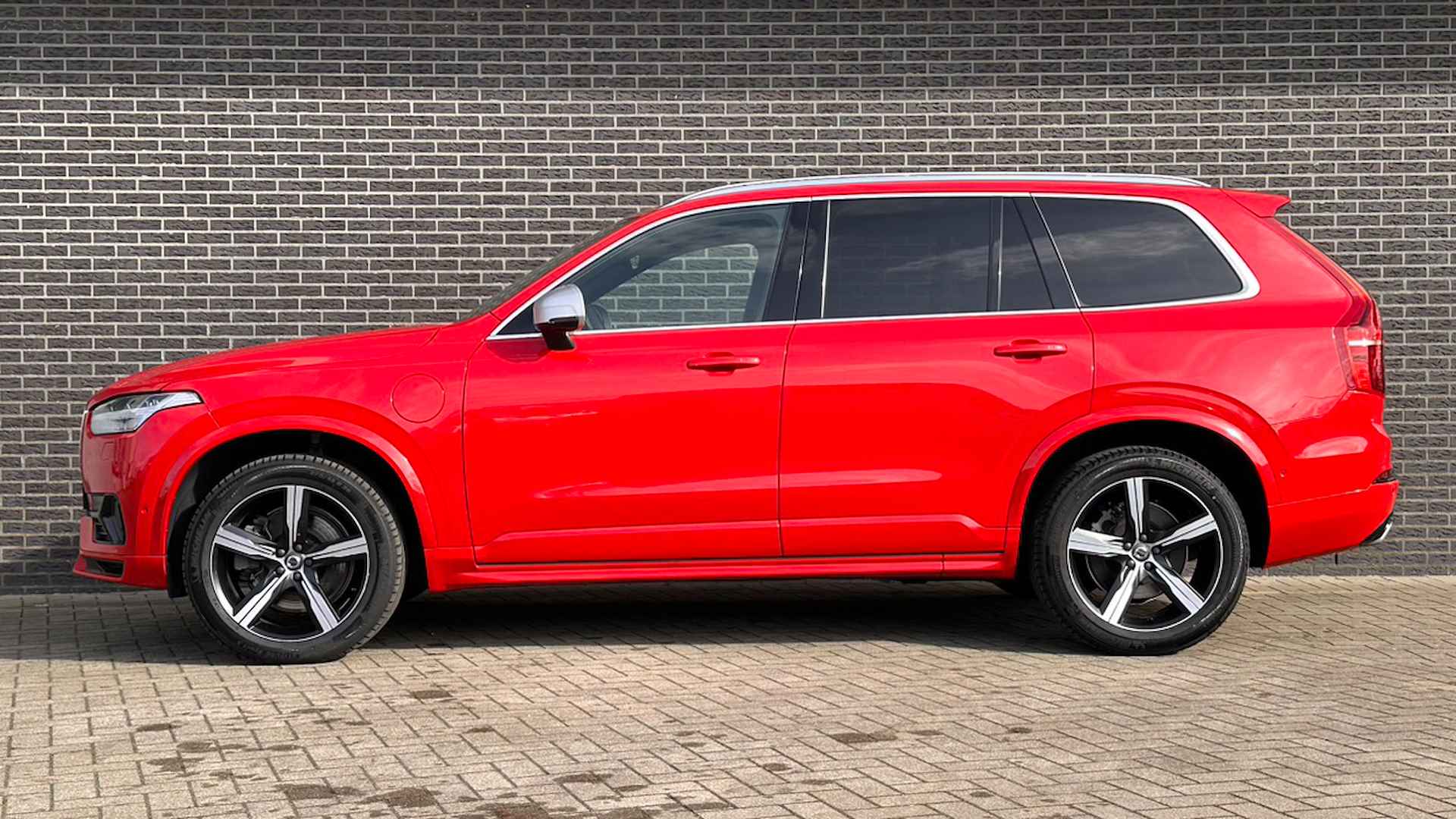 Volvo XC90 2.0 T8 Twin Engine AWD R-Design | Panorama | Bowers & Wilkins | Head-up | 360 Camera - 9/58