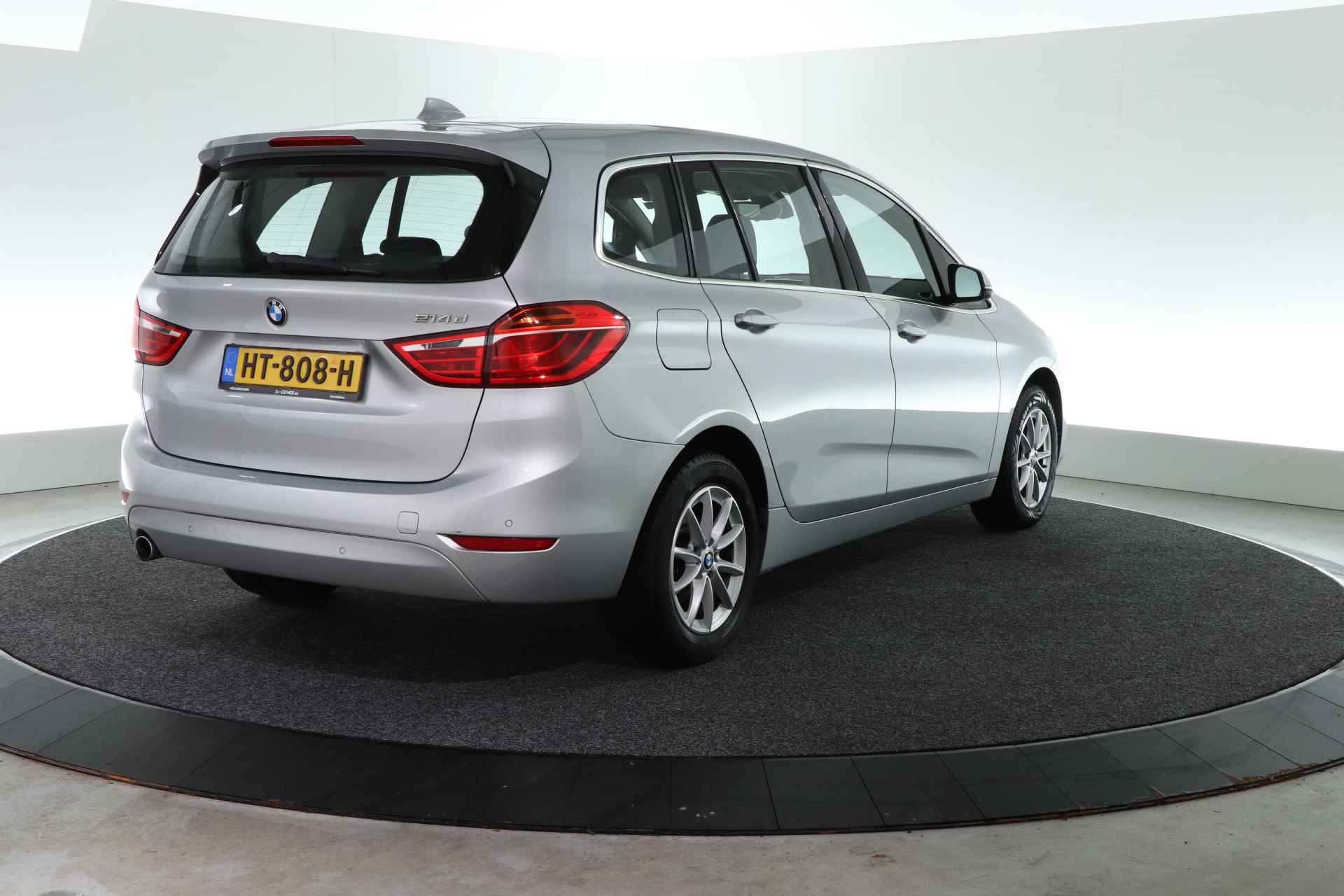 BMW 2 Serie Gran Tourer 214d Corporate Lease Essential 7p. | 7-zitter | CRUISE | NAVI | CLIMA | - 2/30