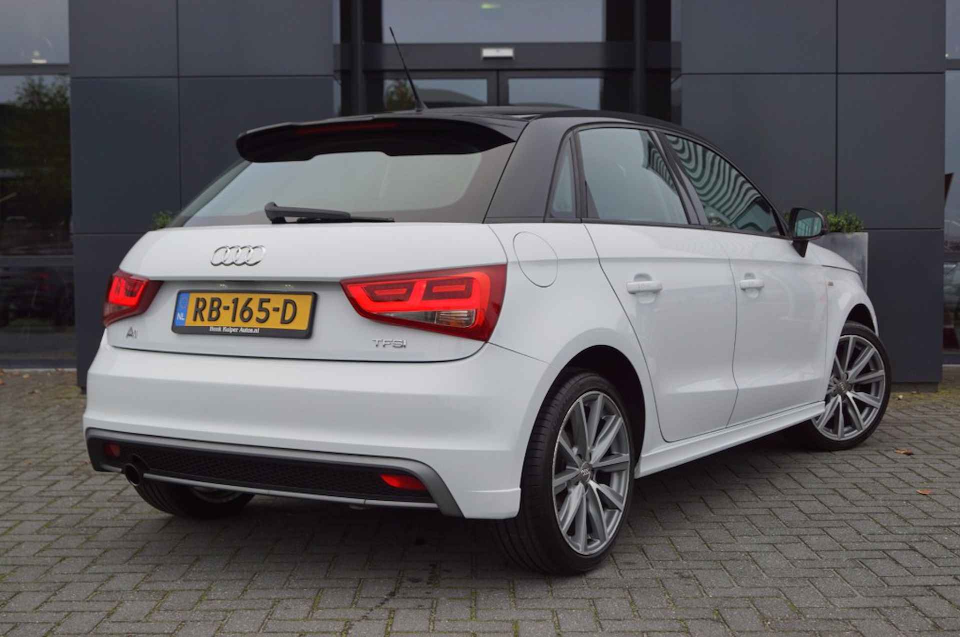 AUDI A1 Sportback 1.2 TFSI Admired S-Line / Clima / Nw APK ! - 9/34