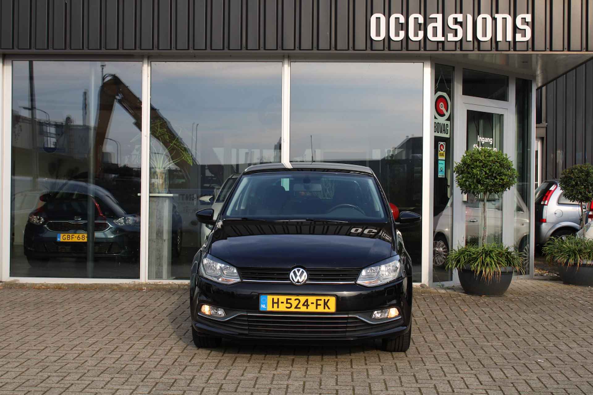 Volkswagen Polo 1.0 Easyline - 4/15