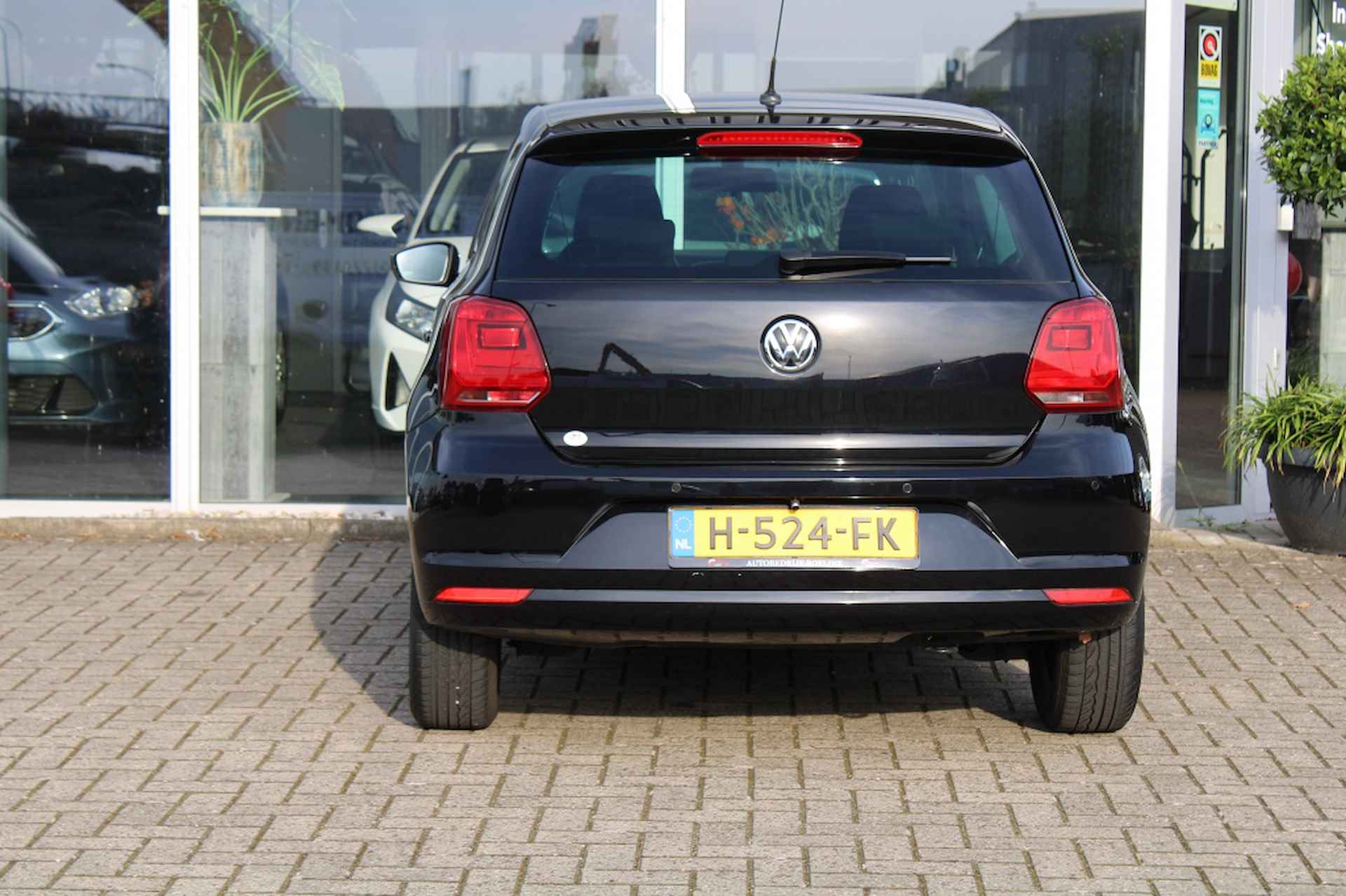 Volkswagen Polo 1.0 Easyline - 7/15