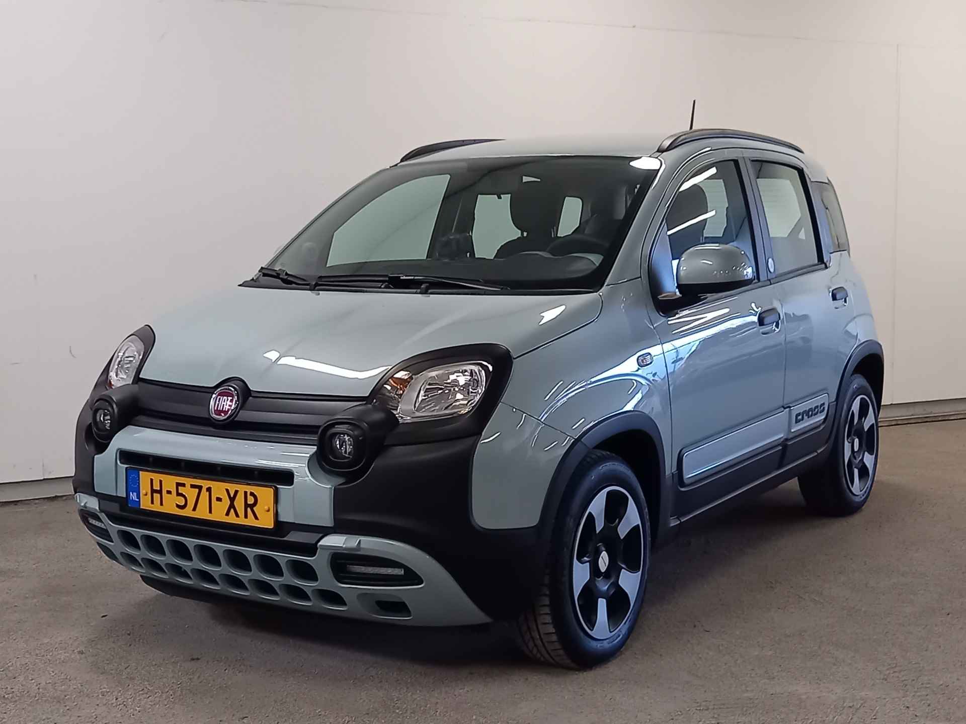 Fiat Panda 1.0 Hybrid Launch Edition Stoere uitvoering met lage km stand! - 8/17