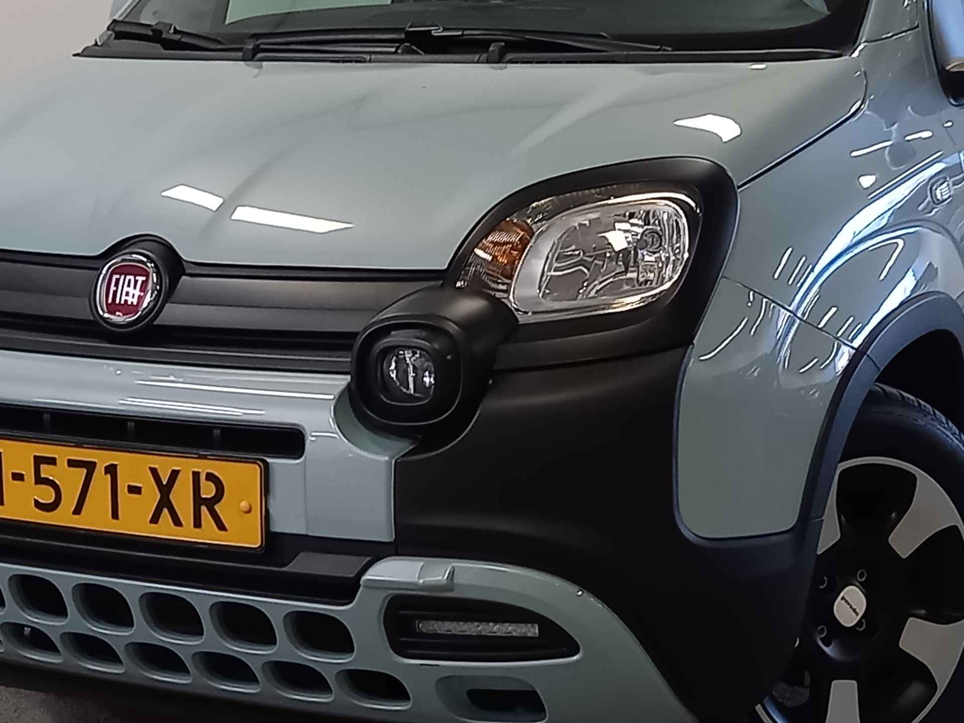 Fiat Panda 1.0 Hybrid Launch Edition Stoere uitvoering met lage km stand! - 9/17