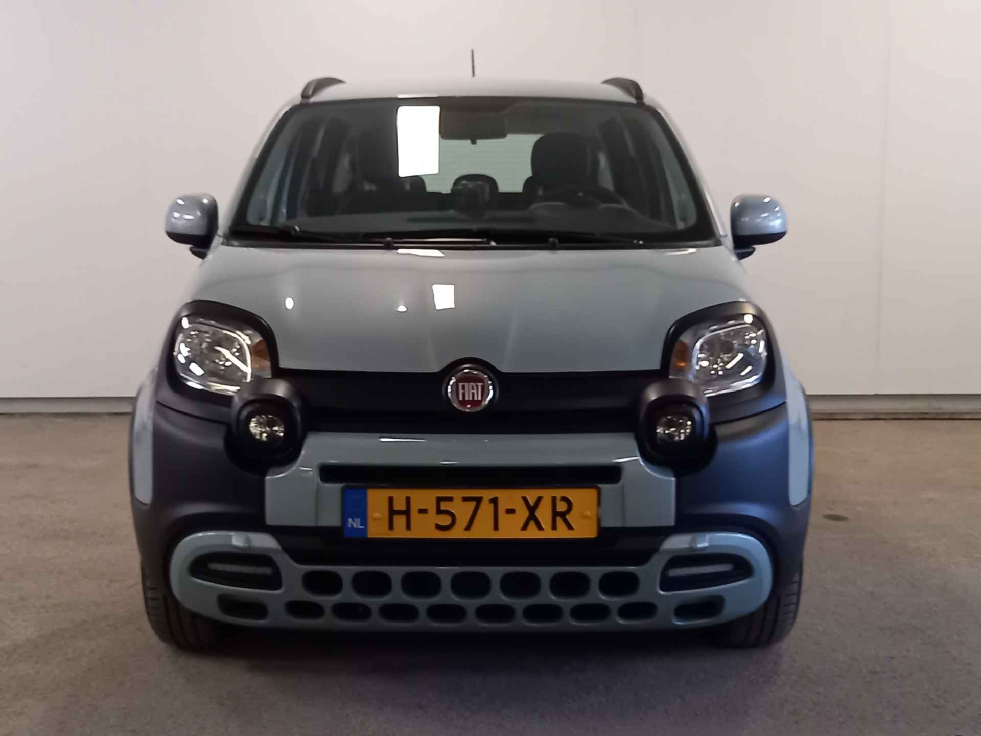 Fiat Panda 1.0 Hybrid Launch Edition Stoere uitvoering met lage km stand! - 16/17