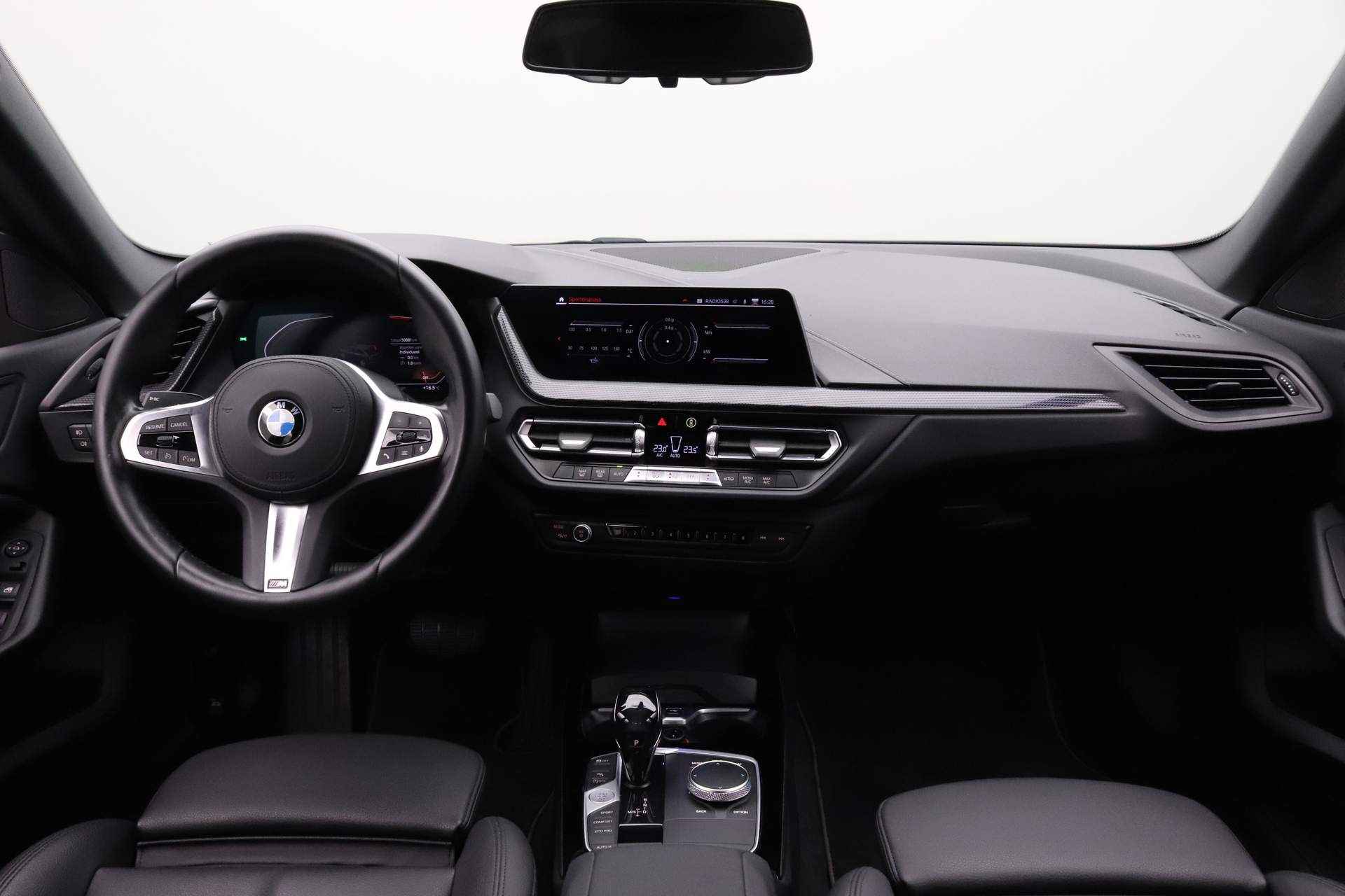 BMW 2 Serie Gran Coupé 218i Executive Edition | Sport Line | BMW Live Cockpit Professional | DAB | Sportstoelen | HiFi | Grotere Brandstoftank | PDC voor/ achter | - 3/23