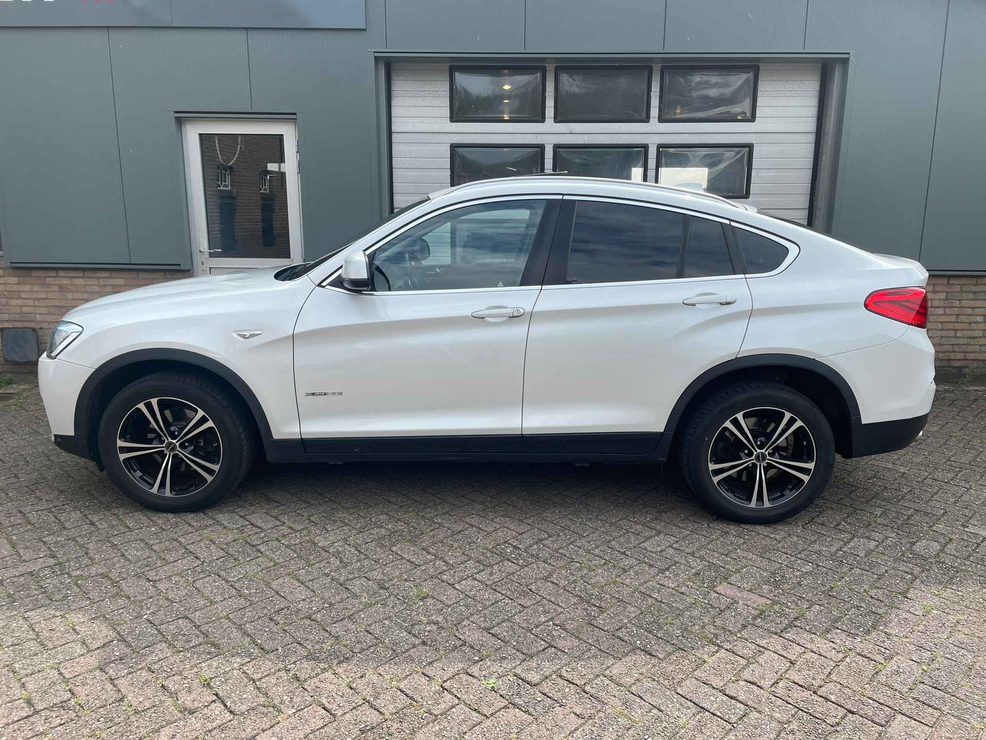 BMW X4 XDrive20i Centennial High Executive - 2/23