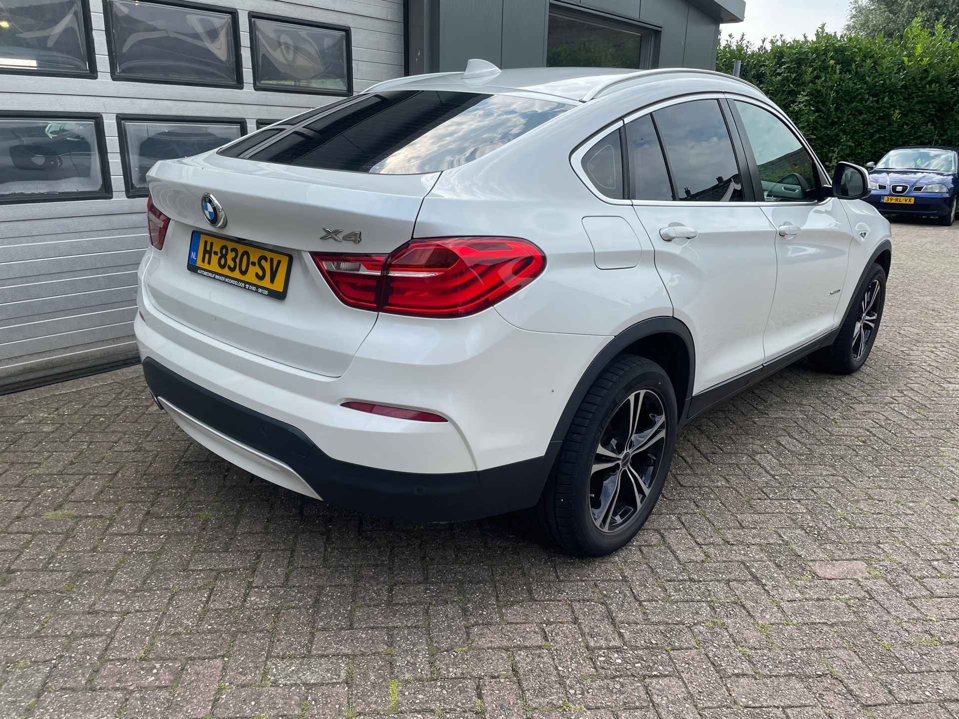 BMW X4 XDrive20i Centennial High Executive - 4/23