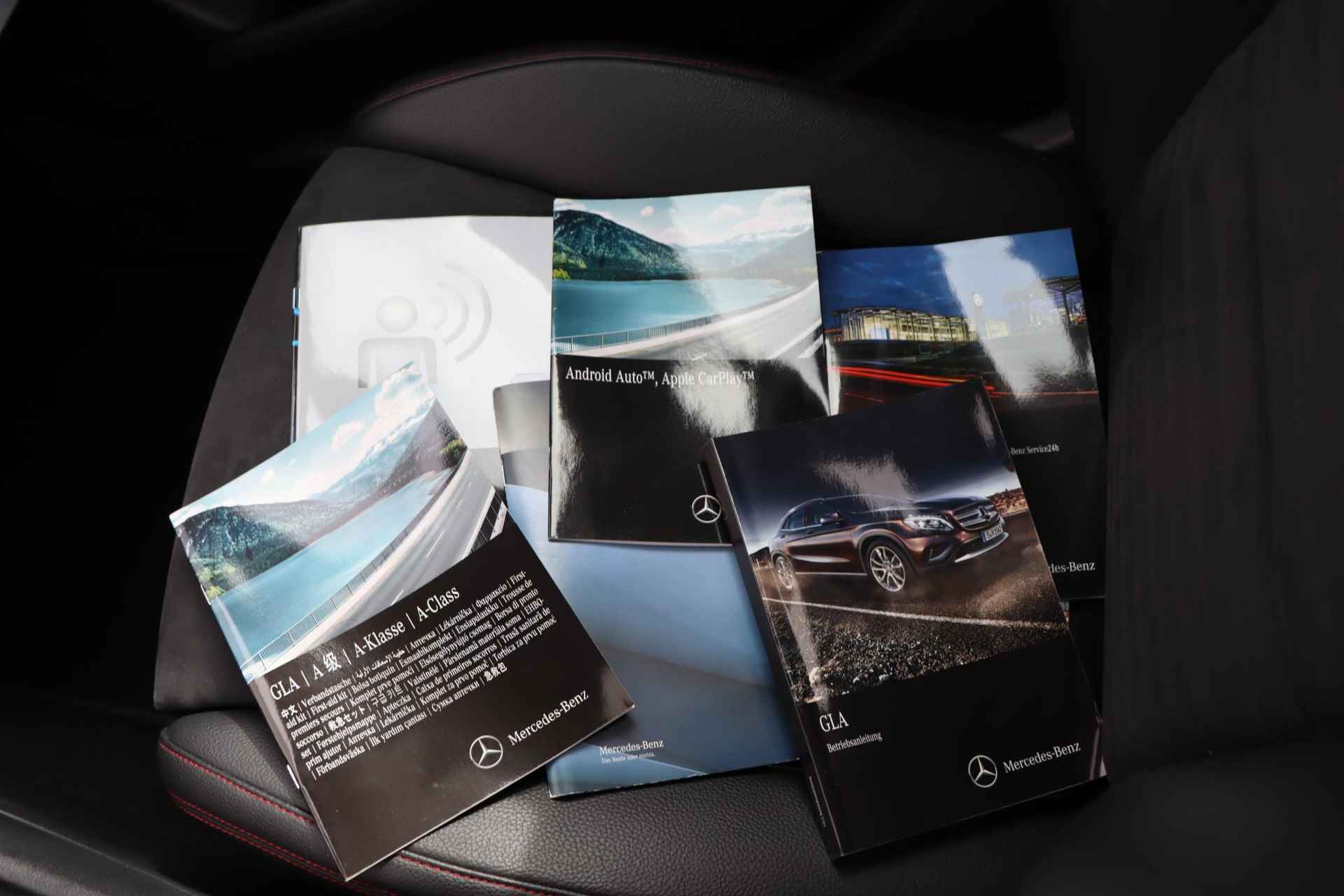 Mercedes-Benz GLA-klasse AMG 45 4MATIC | Panorama dak | Achteruitrijcamera | elektrische bestuurdersstoel | LED koplampen | elektronische achterklep | - 33/38