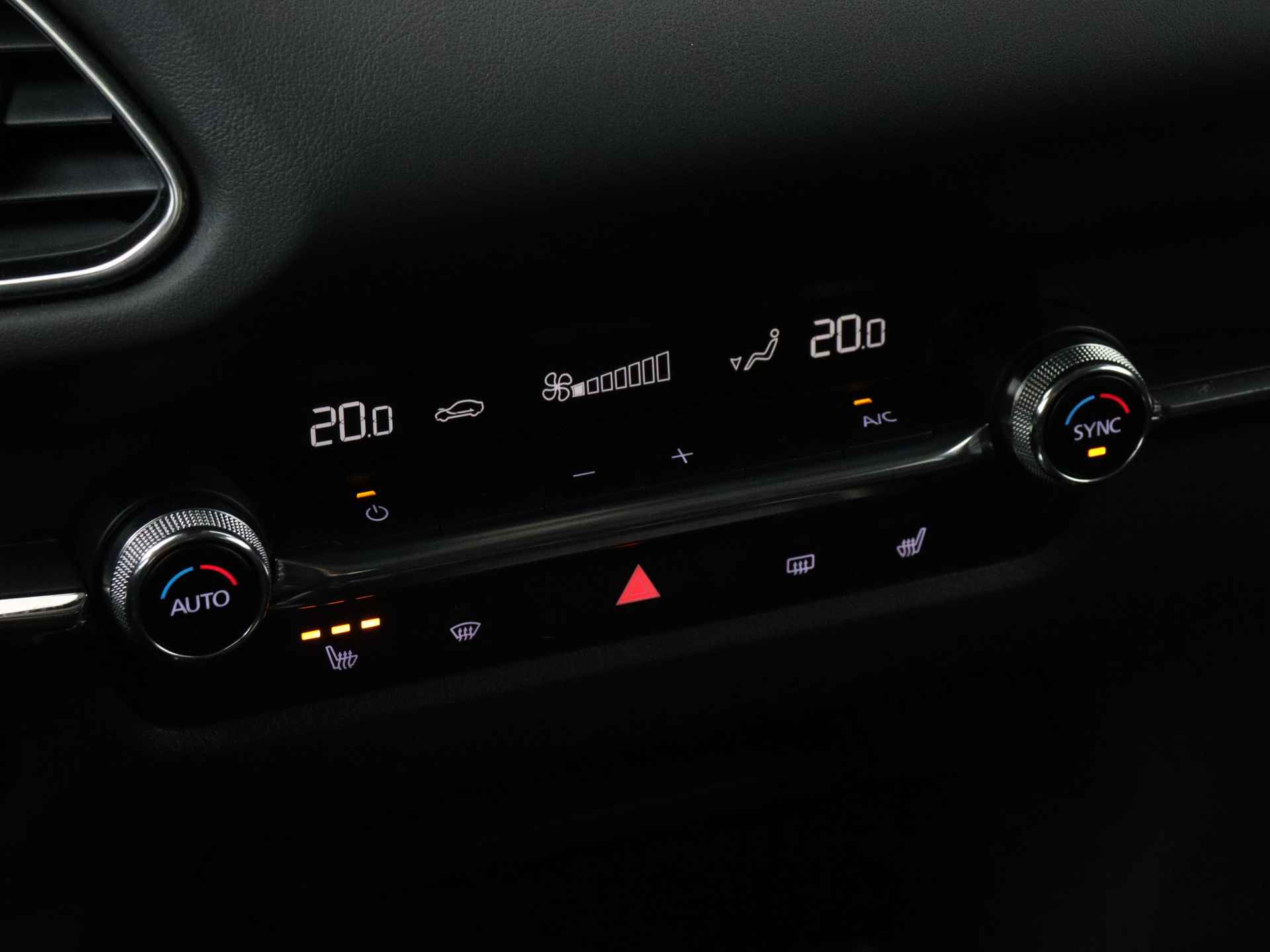 Mazda CX-30 2.0 e-SkyActiv-X M Hybrid Homura automaat | Camera | Stoelverwarming | - 12/46