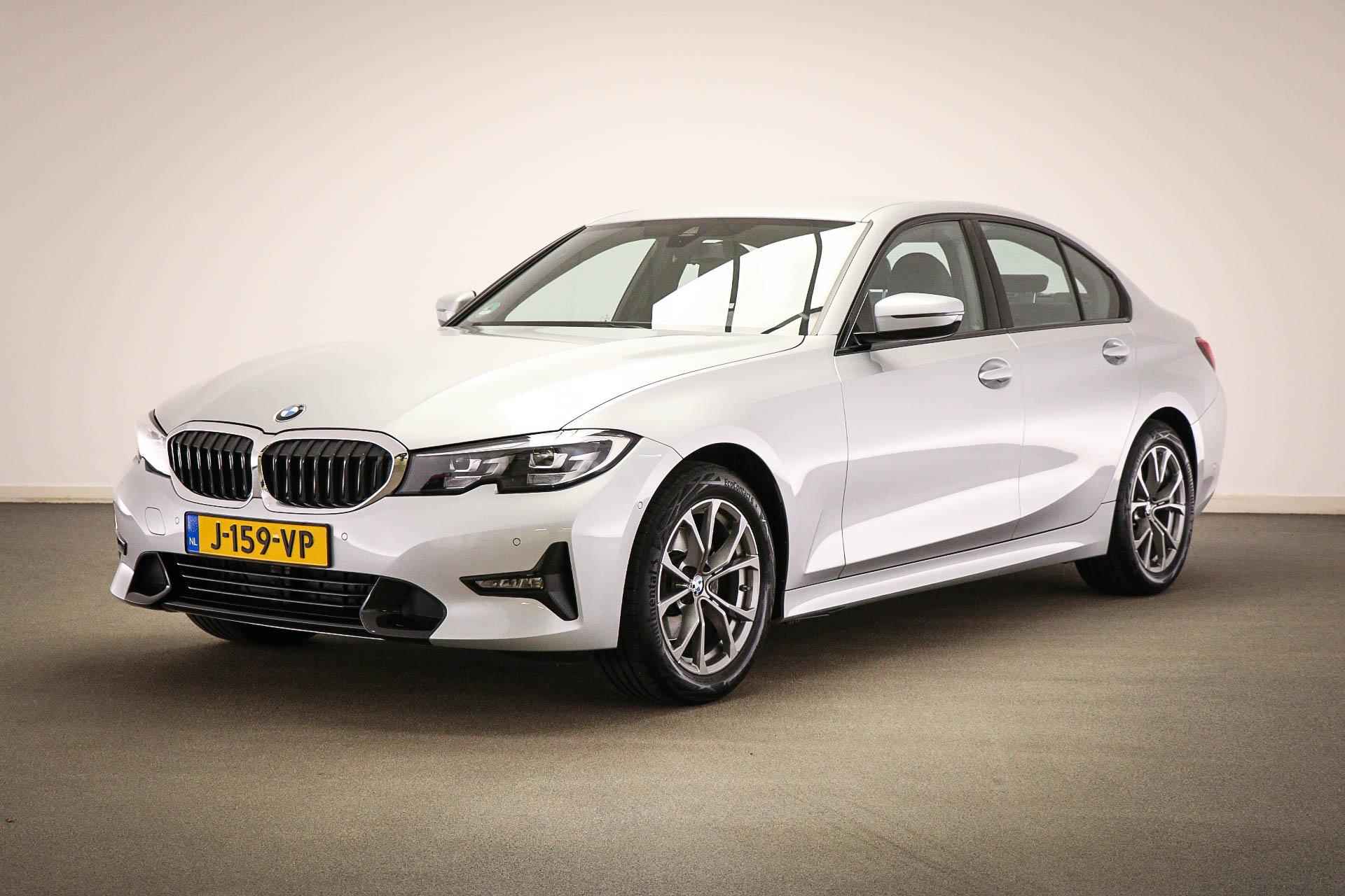 BMW 3-serie 320i Executive Edition | PARKING / SPORT LINE- PACK | HALF LEDER | CAMERA - 55/56