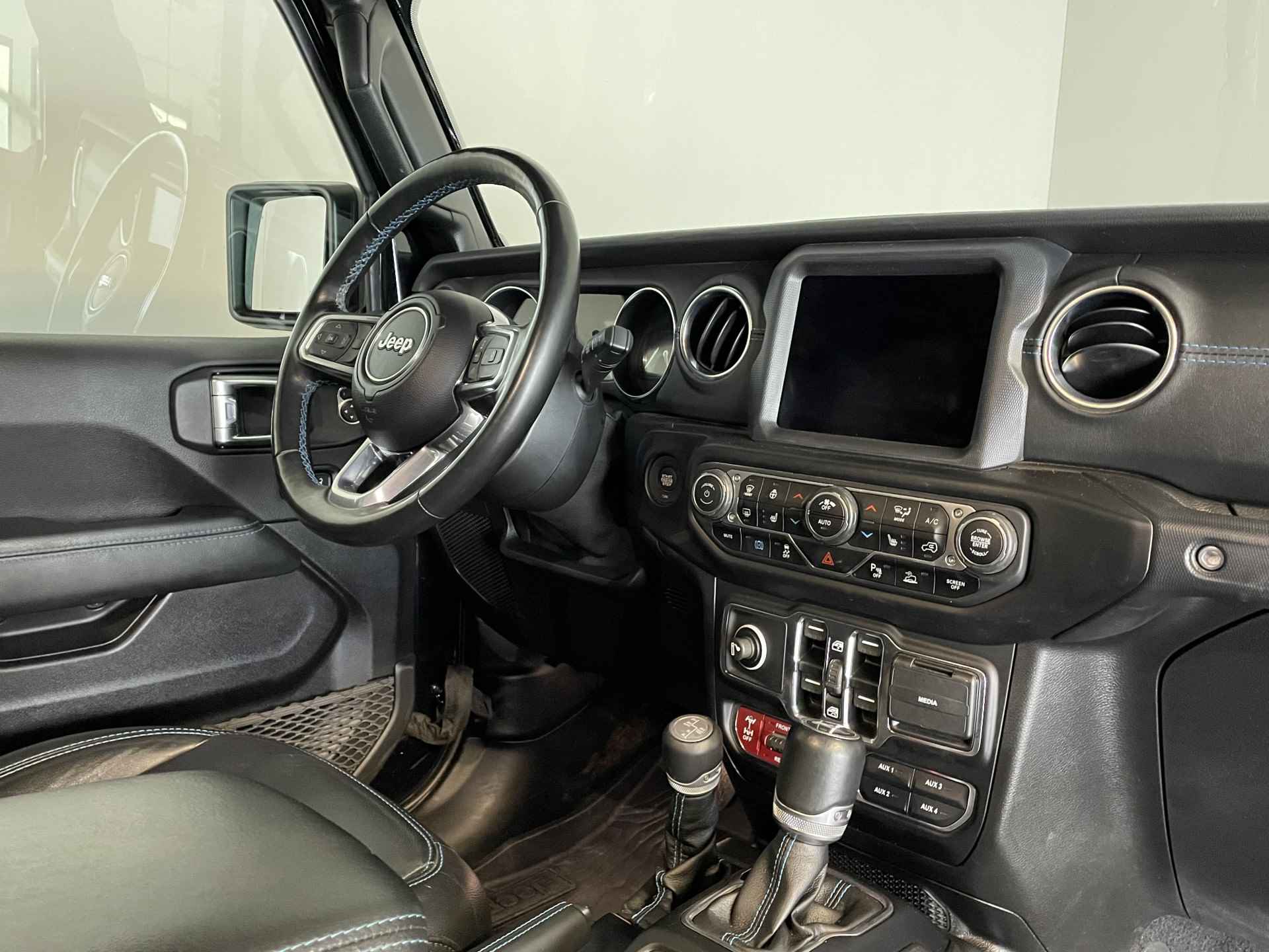 Jeep Wrangler Unlimited 4xe 380 Rubicon ✅ Open Dak ✅ Camera ✅ Stoelverwarming ✅ Stuurverwarming ✅ Trekhaak ✅ - 28/84