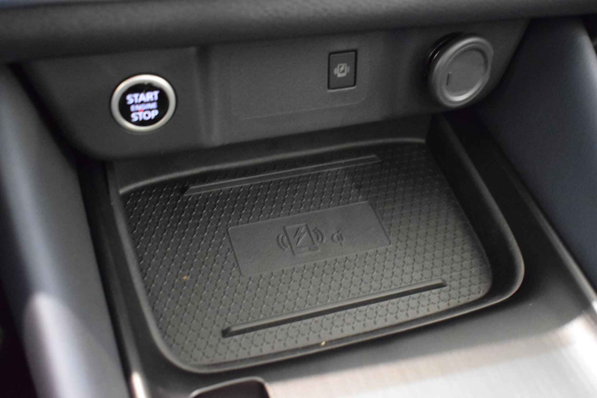 Nissan Qashqai 1.3 MHEV Xtronic Business Premium | Panorama dak | 360-Camera | Parkeersensoren | Dodehoek detectie | Stoel/Stuur/Voorruit verwarming | Head-up display | Elektrische achterklep | Adaptive cruise control | Elektrische bestuurdersstoel | - 46/63