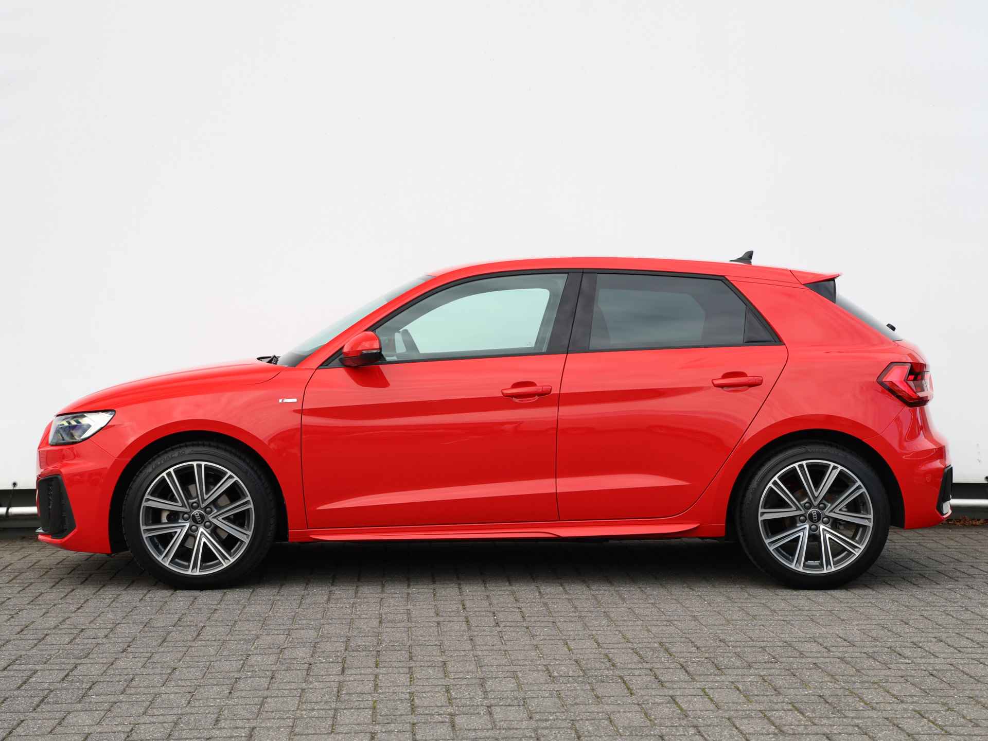 Audi A1 Sportback 35 TFSI S edition 150pk | SONOS | Keyless | Camera | Stoelverwarming | Adaptive Cruise | Apple Carplay | - 14/43